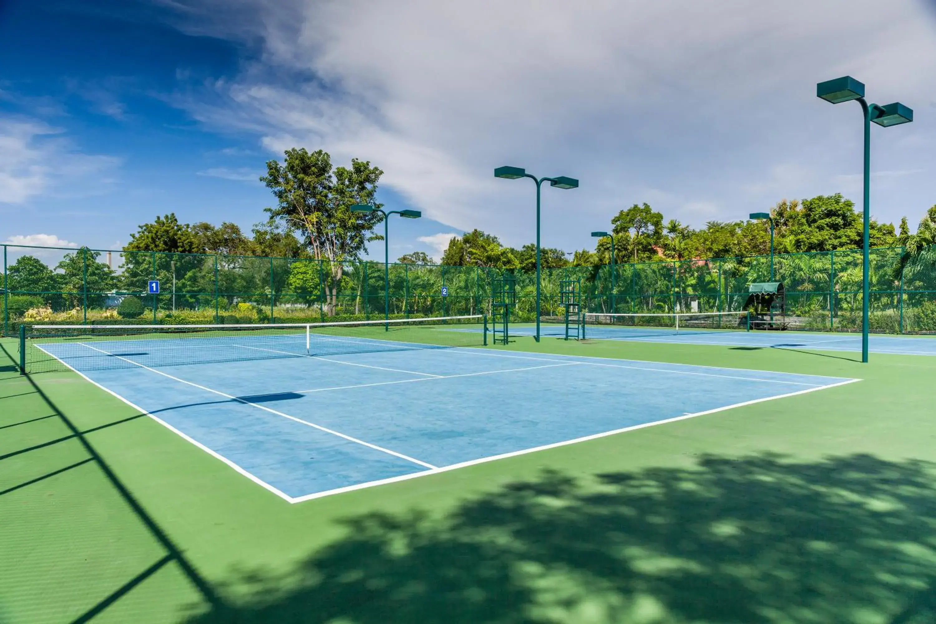 Tennis court, Tennis/Squash in Cholchan Pattaya Beach Resort - SHA Extra Plus
