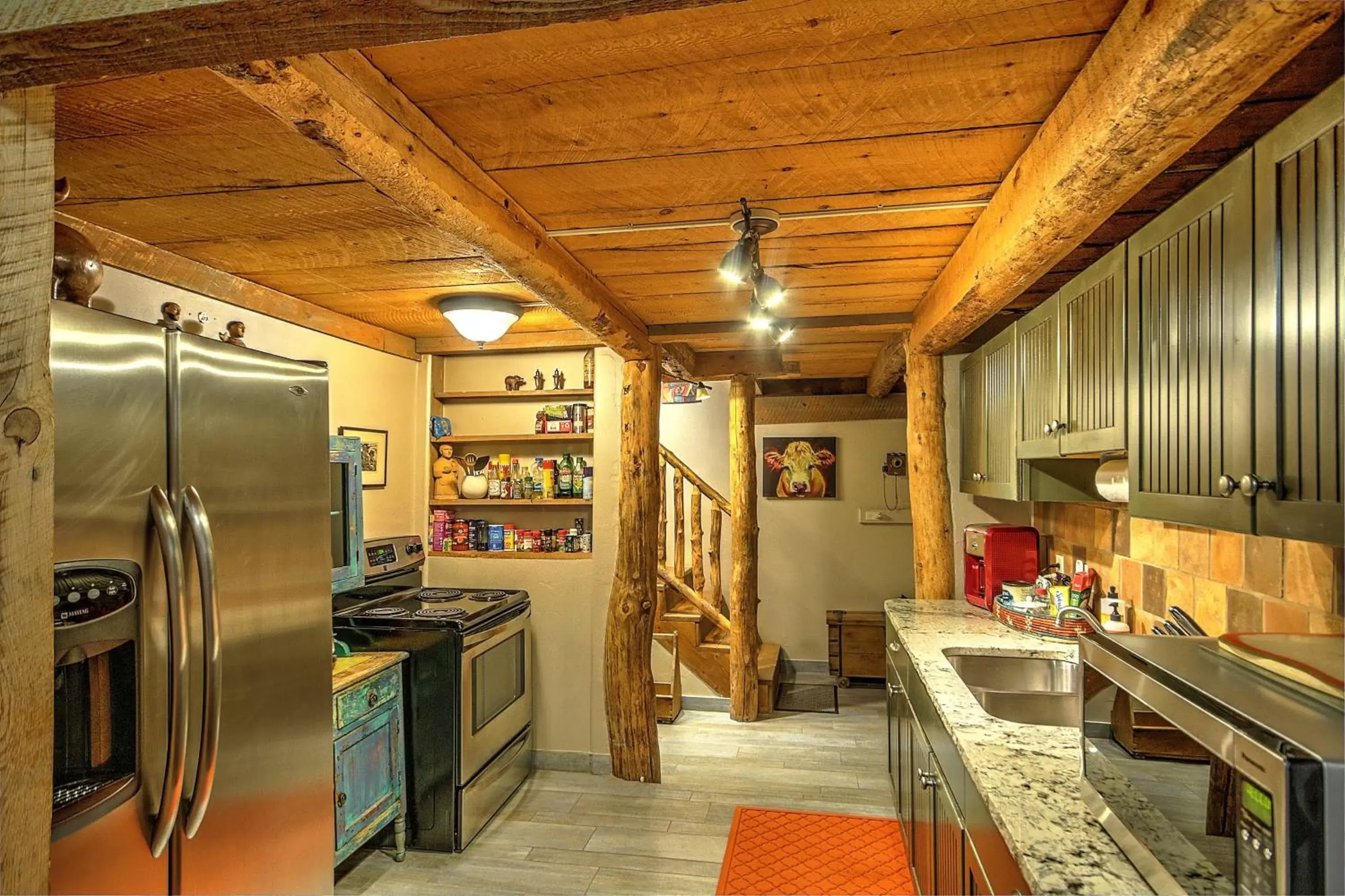 Kitchen/Kitchenette in Canyon Of The Ancients Guest Ranch