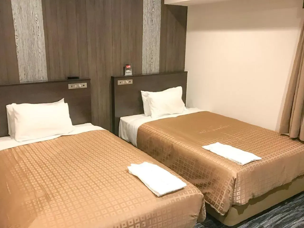 Twin Room - single occupancy - Smoking in HOTEL LiVEMAX Takamatsu Eki Mae Twin Room - single occupancy - Smoking in HOTEL LiVEMAX Takamatsu Eki Mae