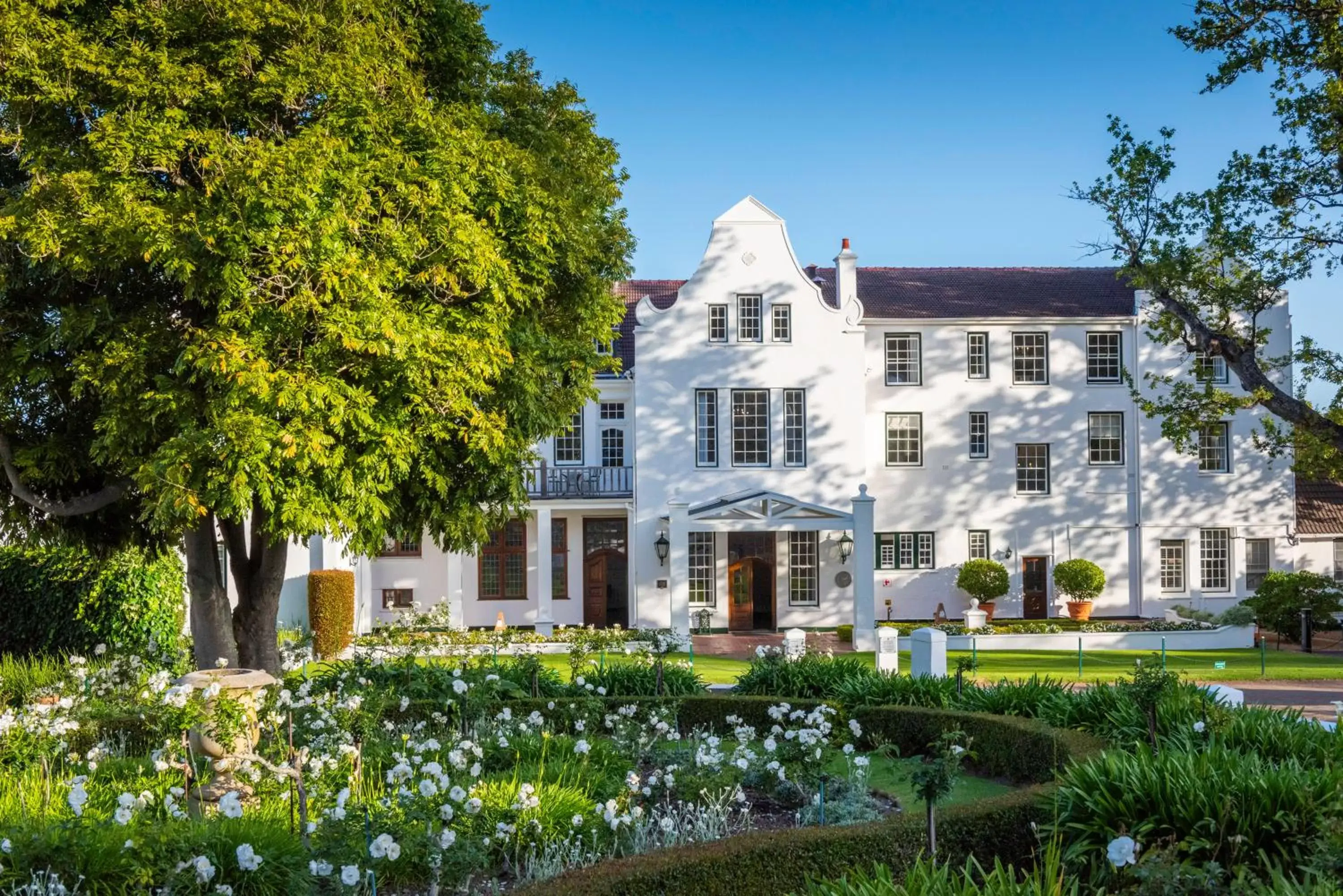 Property Building in The Cellars-Hohenort