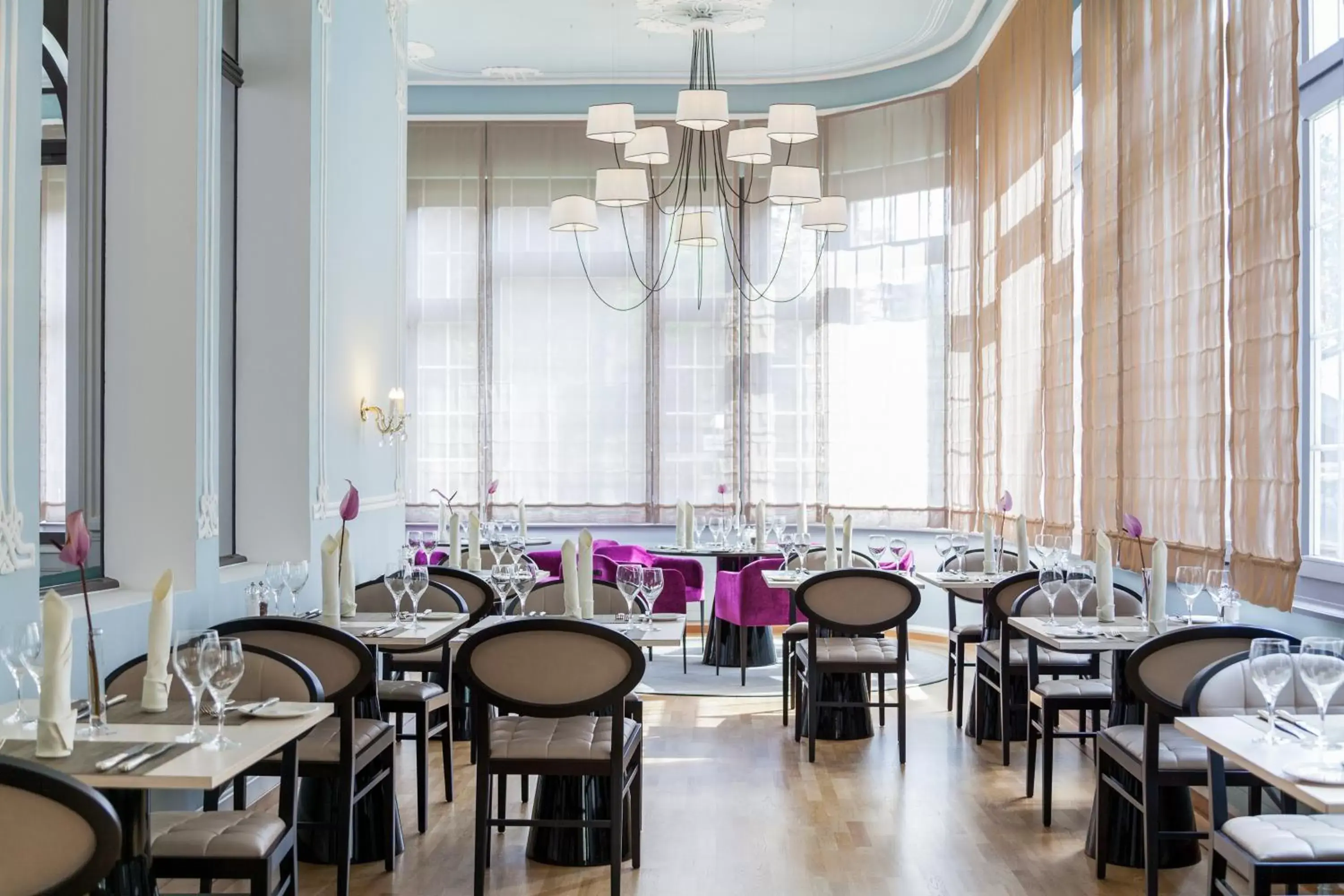 Restaurant/Places to Eat in Hotel Royal St Georges Interlaken MGallery Collection