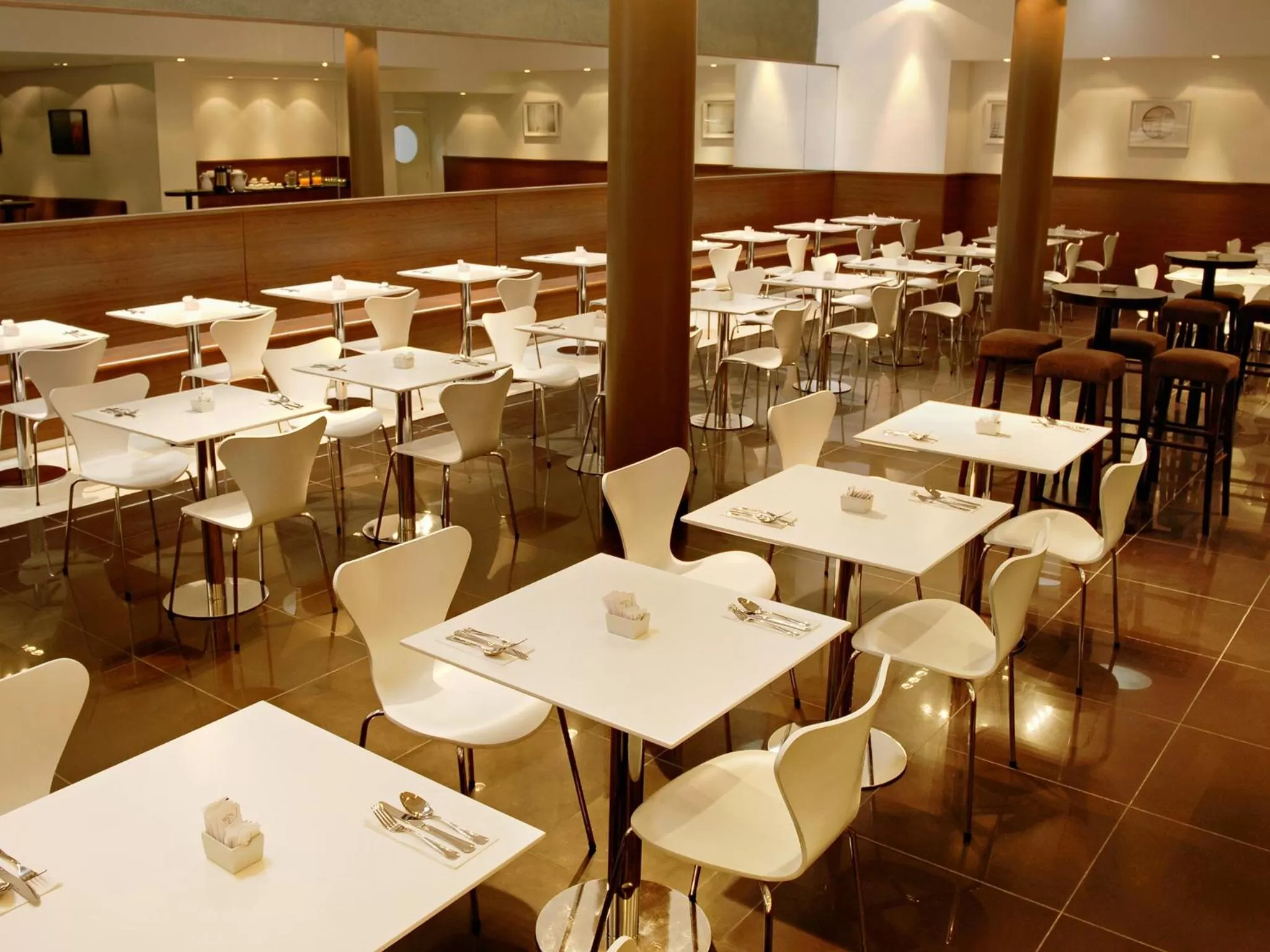 Restaurant/places to eat in Dazzler by Wyndham Buenos Aires Maipu