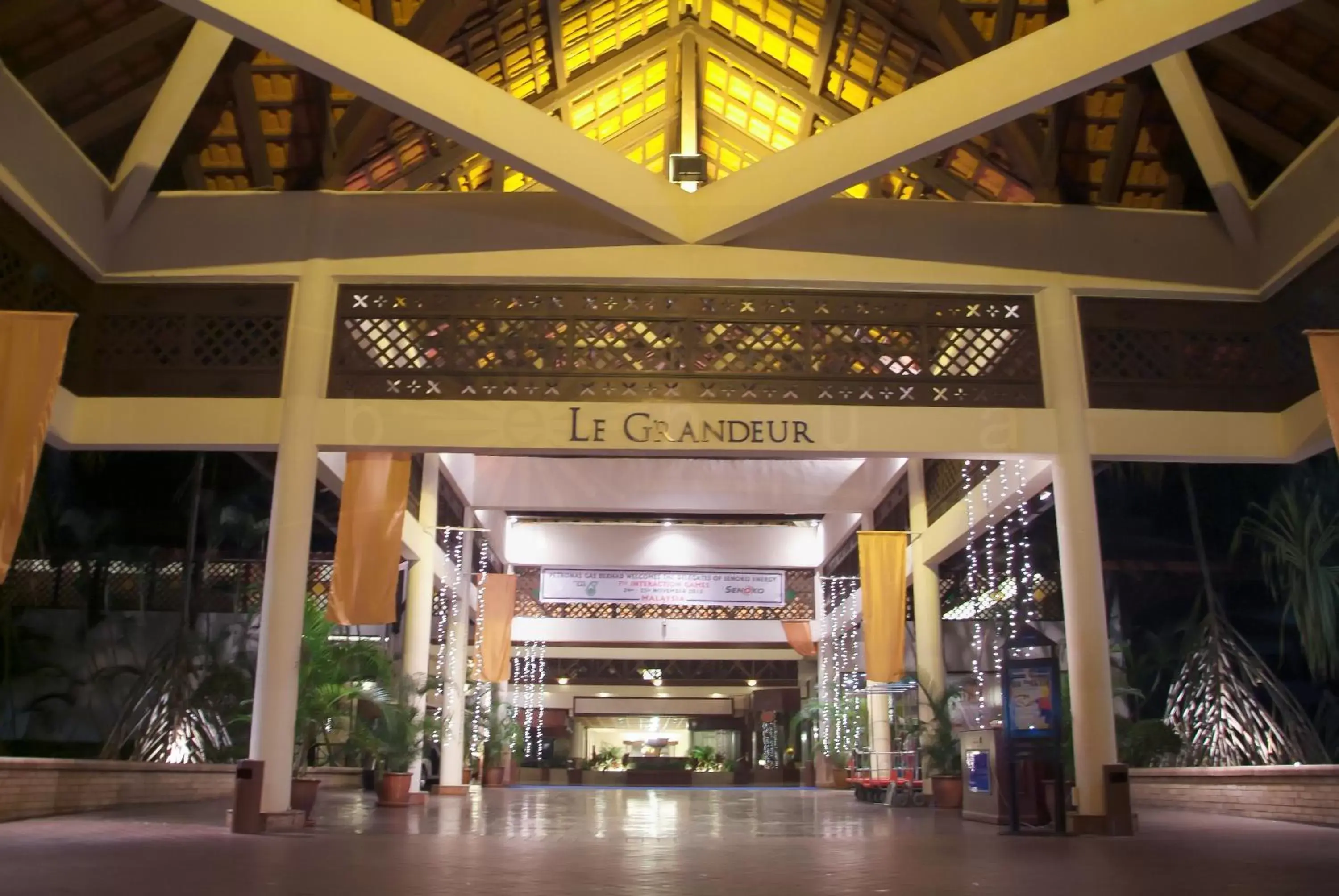 Facade/entrance in Le Grandeur Palm Resort Johor
