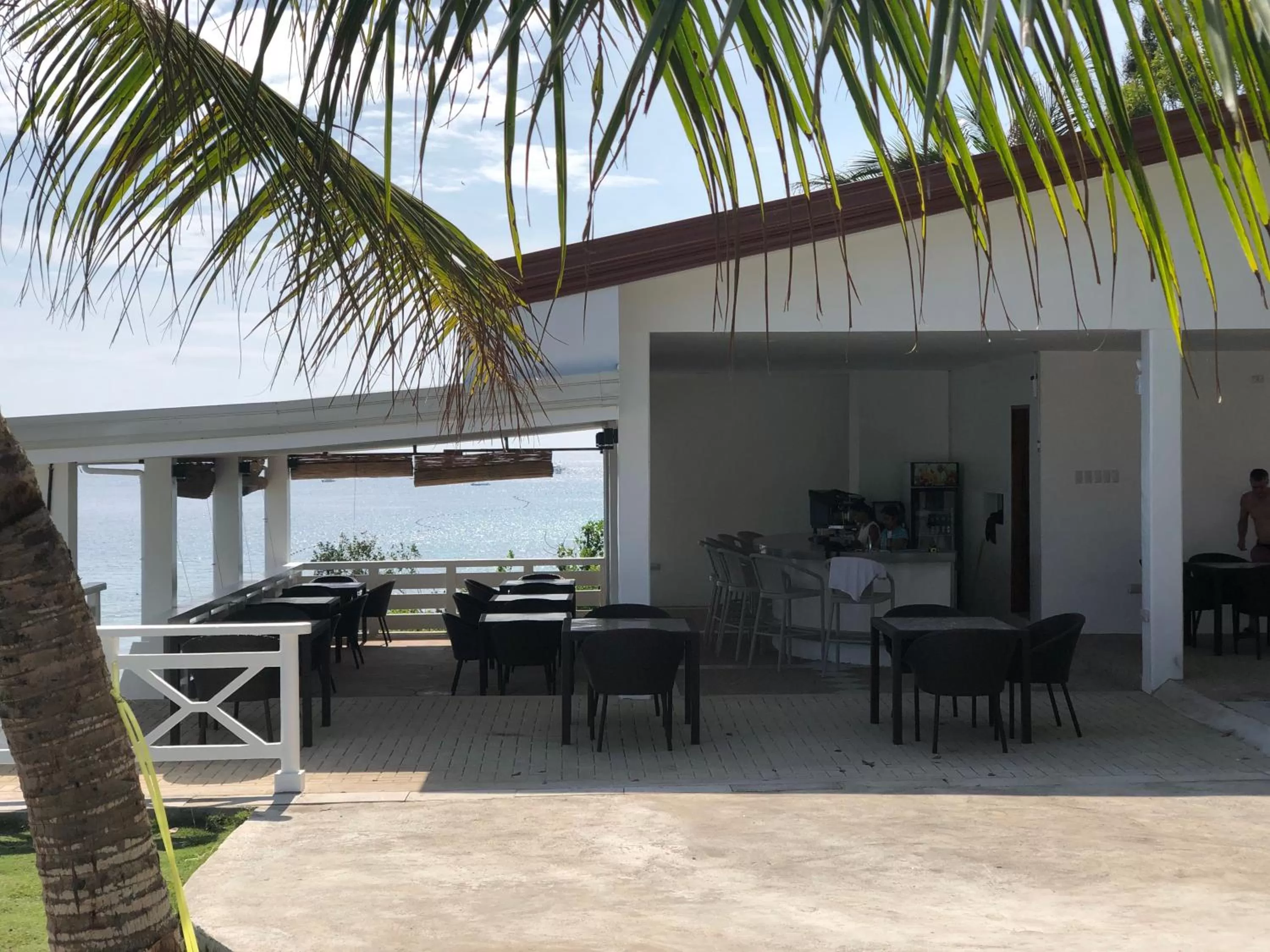 Restaurant/places to eat in Cliffside Resort