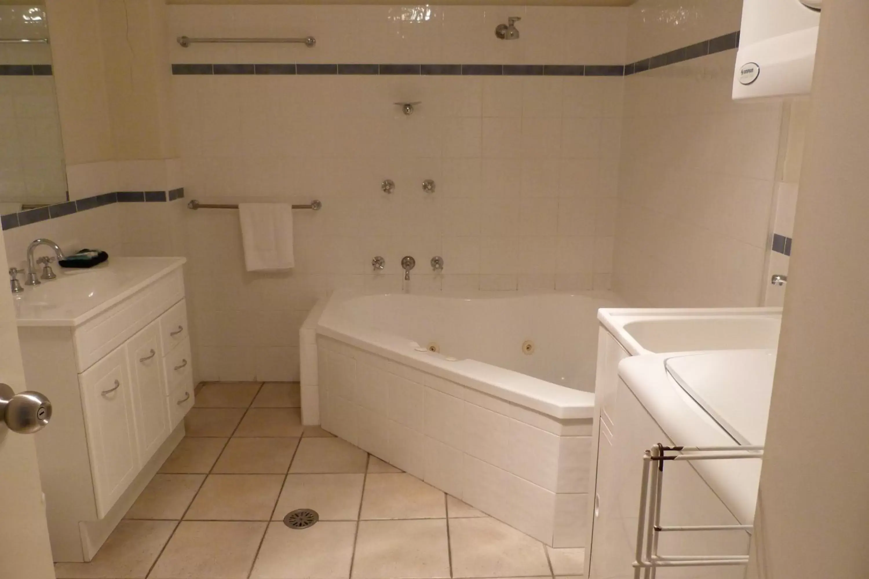 Bathroom in Sails Luxury Apartments Merimbula