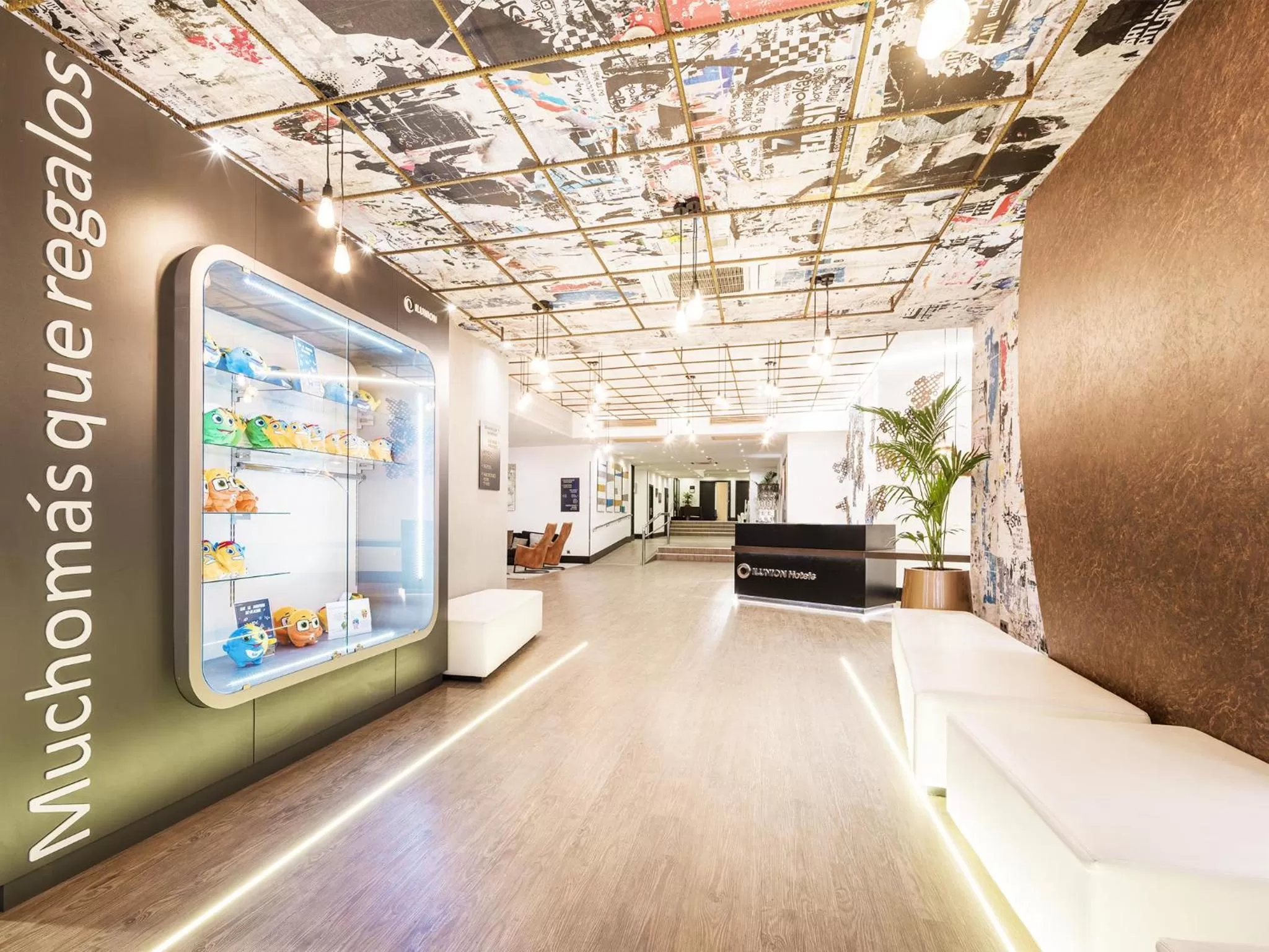 Lobby or reception in Hotel Ilunion Bilbao