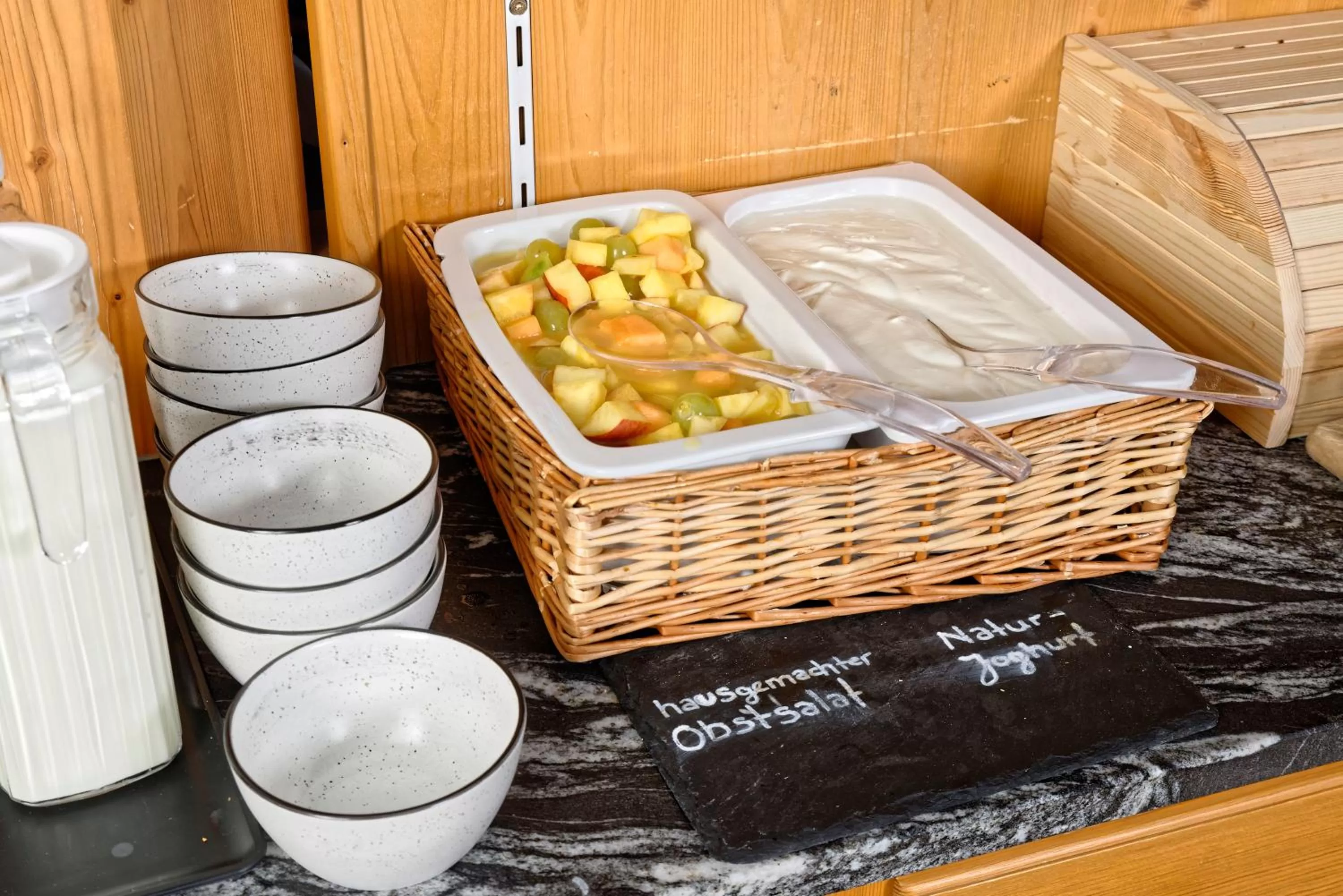 Breakfast in Hotel zum Maximilian