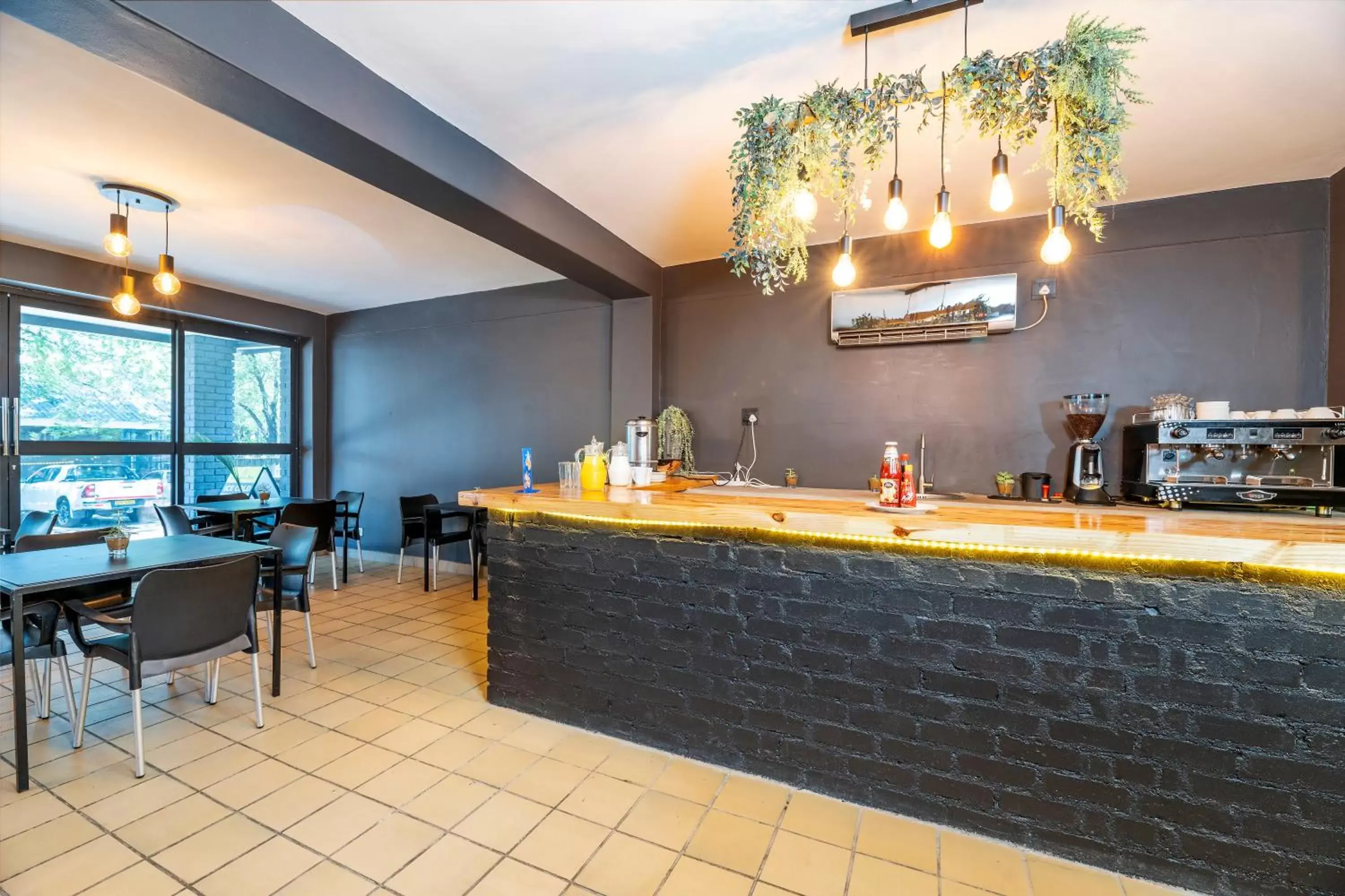 Restaurant/places to eat in N1 Hotel & Campsite Victoria Falls Restaurant/places to eat in N1 Hotel & Campsite Victoria Falls