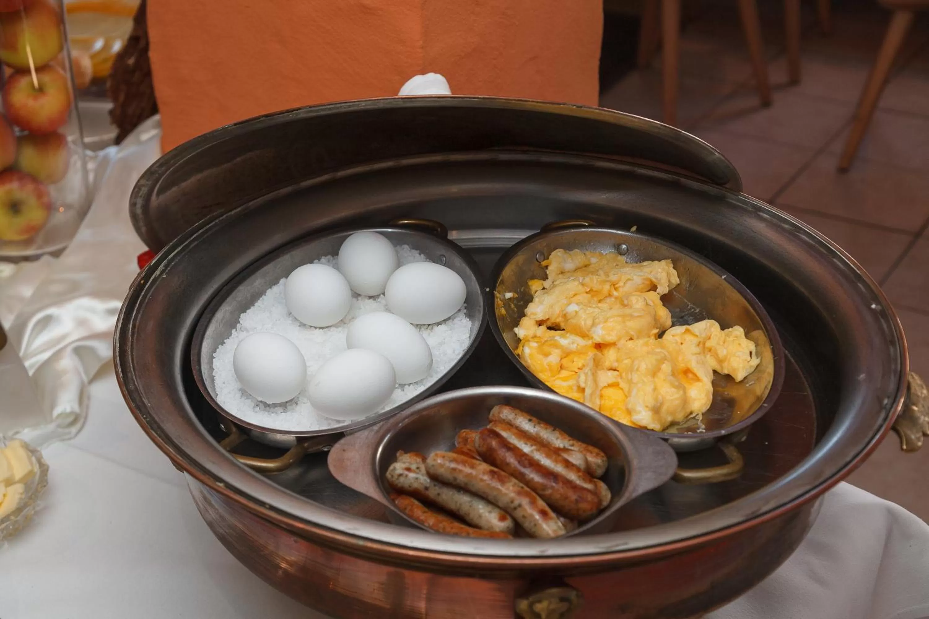 Breakfast in Hotel Restaurant Lindenhof