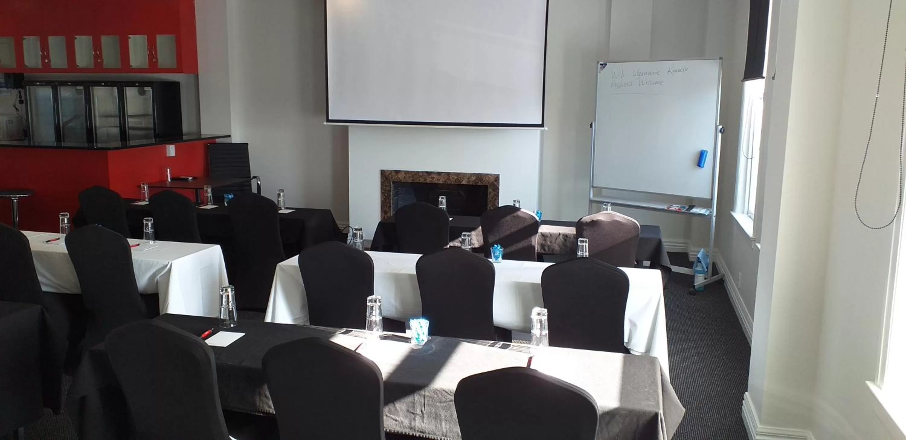 Meeting/conference room in Ramada by Wyndham, Hamilton City Center