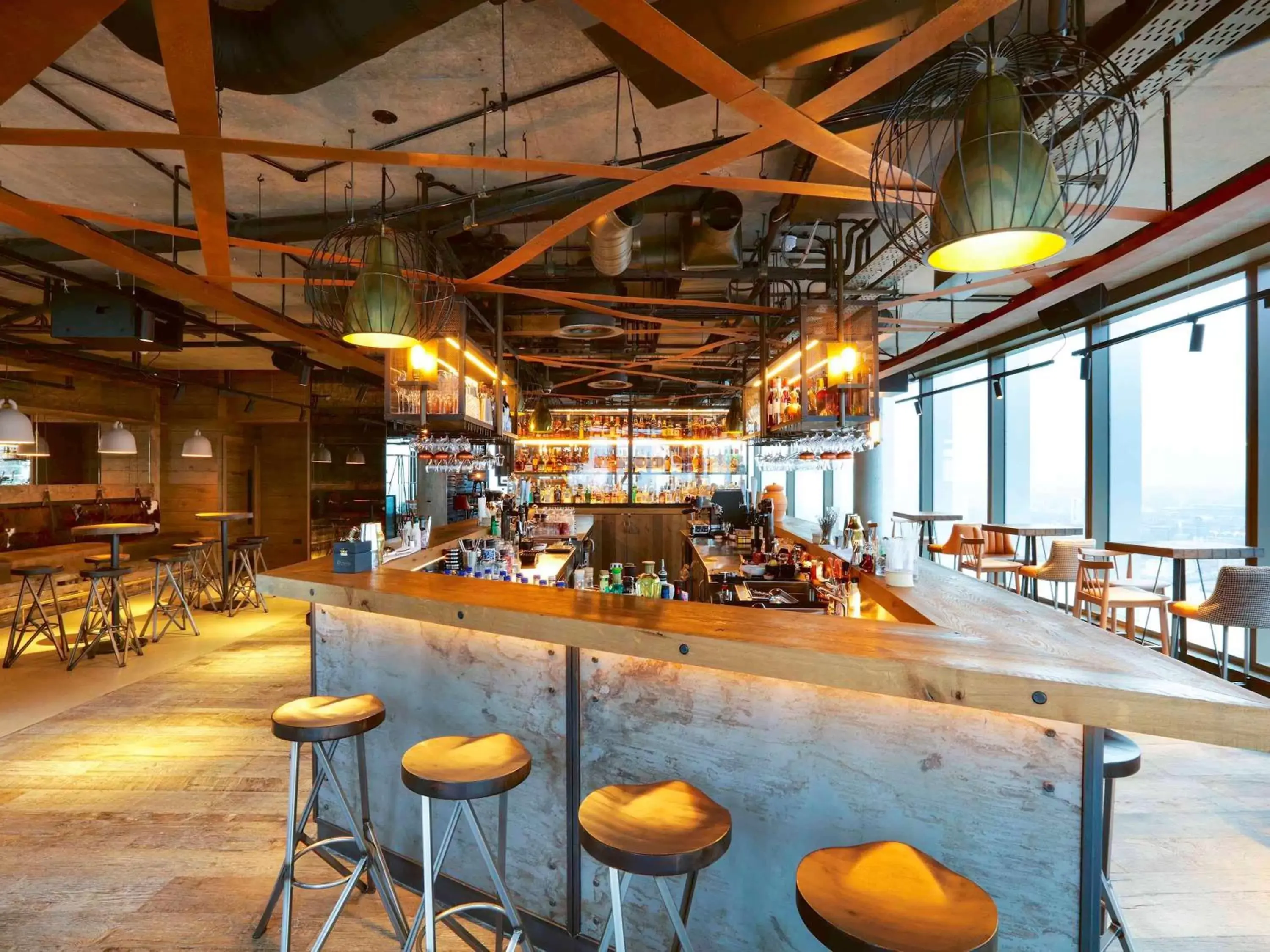Lounge or bar, Lounge/Bar in Novotel London Canary Wharf