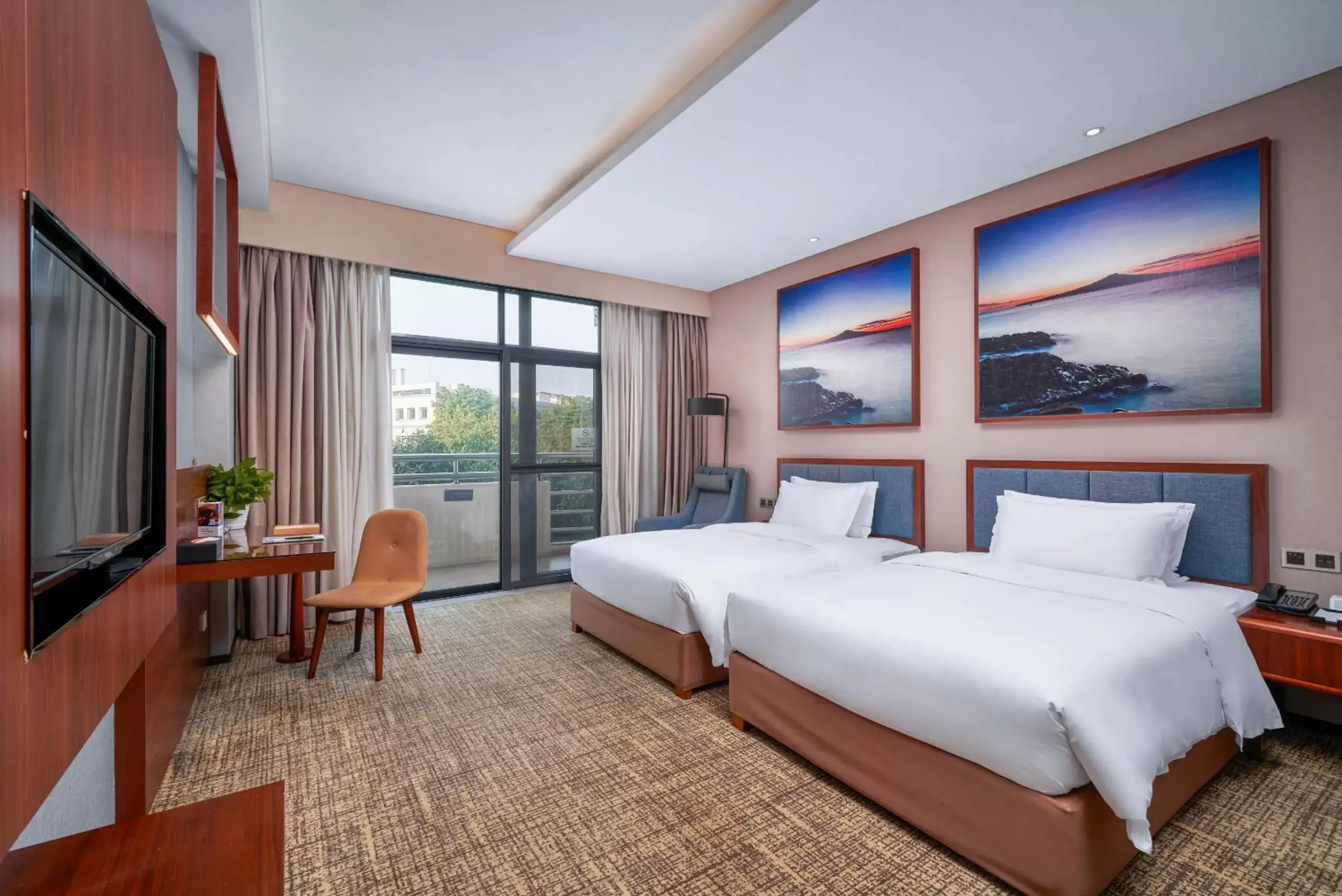 Balcony/Terrace, Bed in Ausotel Smart Baiyun International Airport T2-Free 24-hour airport pick-up Balcony/Terrace, Bed in Ausotel Smart Baiyun International Airport T2-Free 24-hour airport pick-up