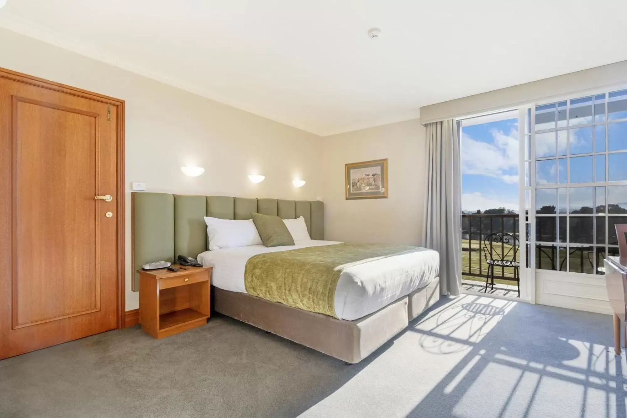 Bedroom, Bed in Country Club Tasmania