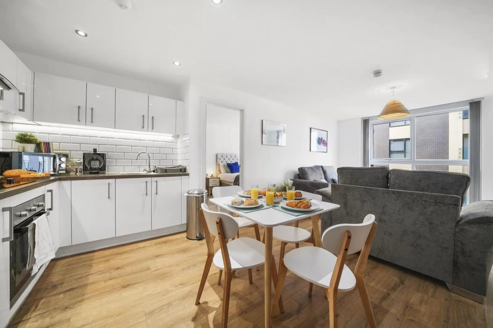 Kitchen or kitchenette, Kitchen/Kitchenette in Onyx O2 Arena Brindley Place Broad Street Large Spacious Apartment