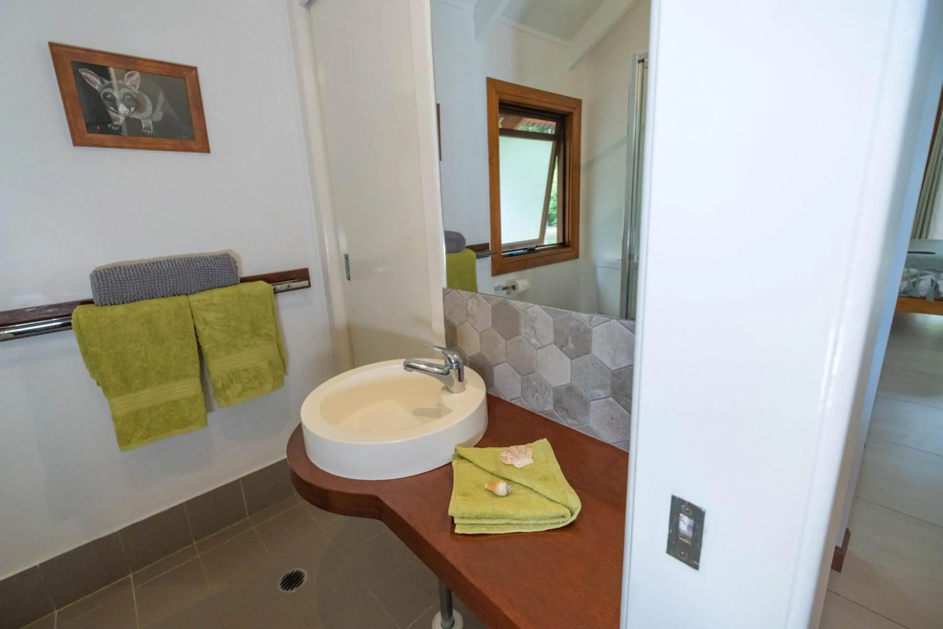 Bathroom in Airlie Beach Eco Cabins - Adults Only