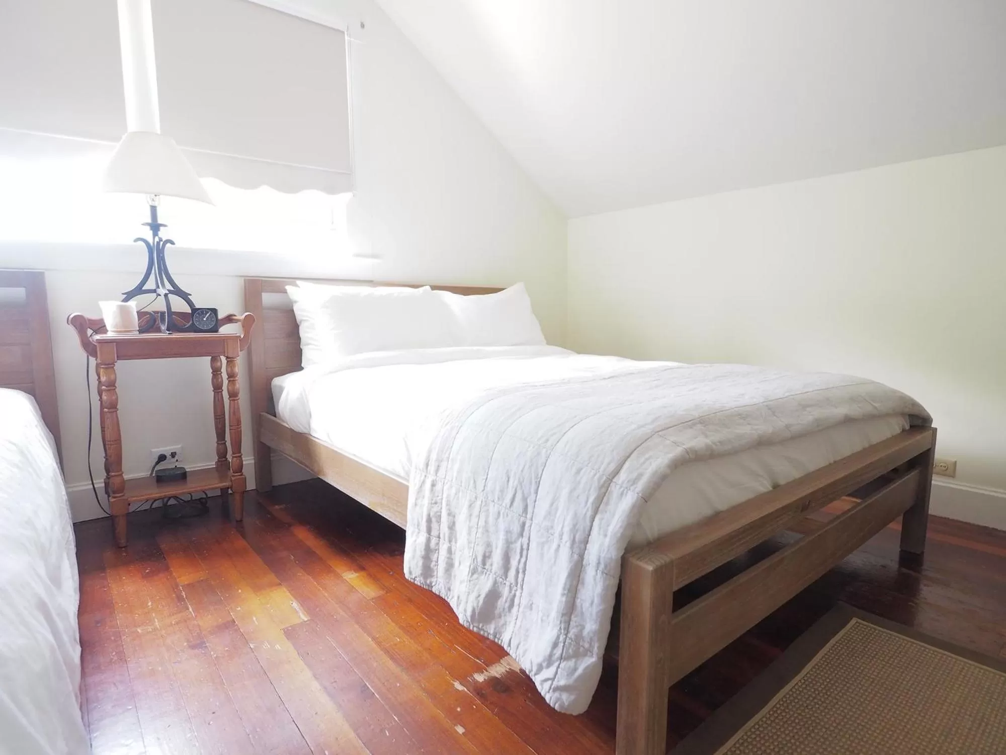 Deluxe Double Room with Extra Bed - Pet Free in Mine and Farm, The Inn at Guerneville, CA