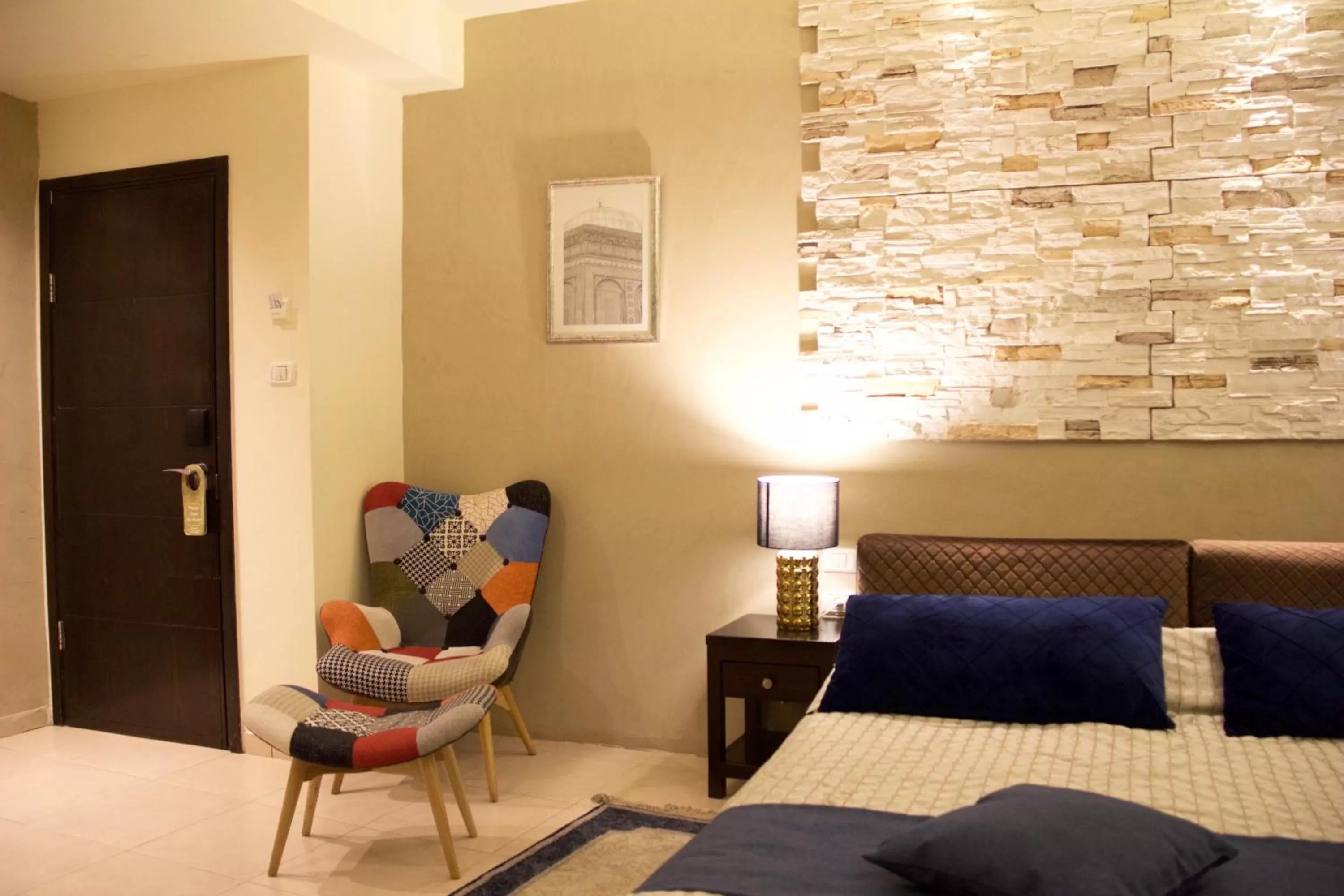 Seating area, Bed in National Hotel - Jerusalem