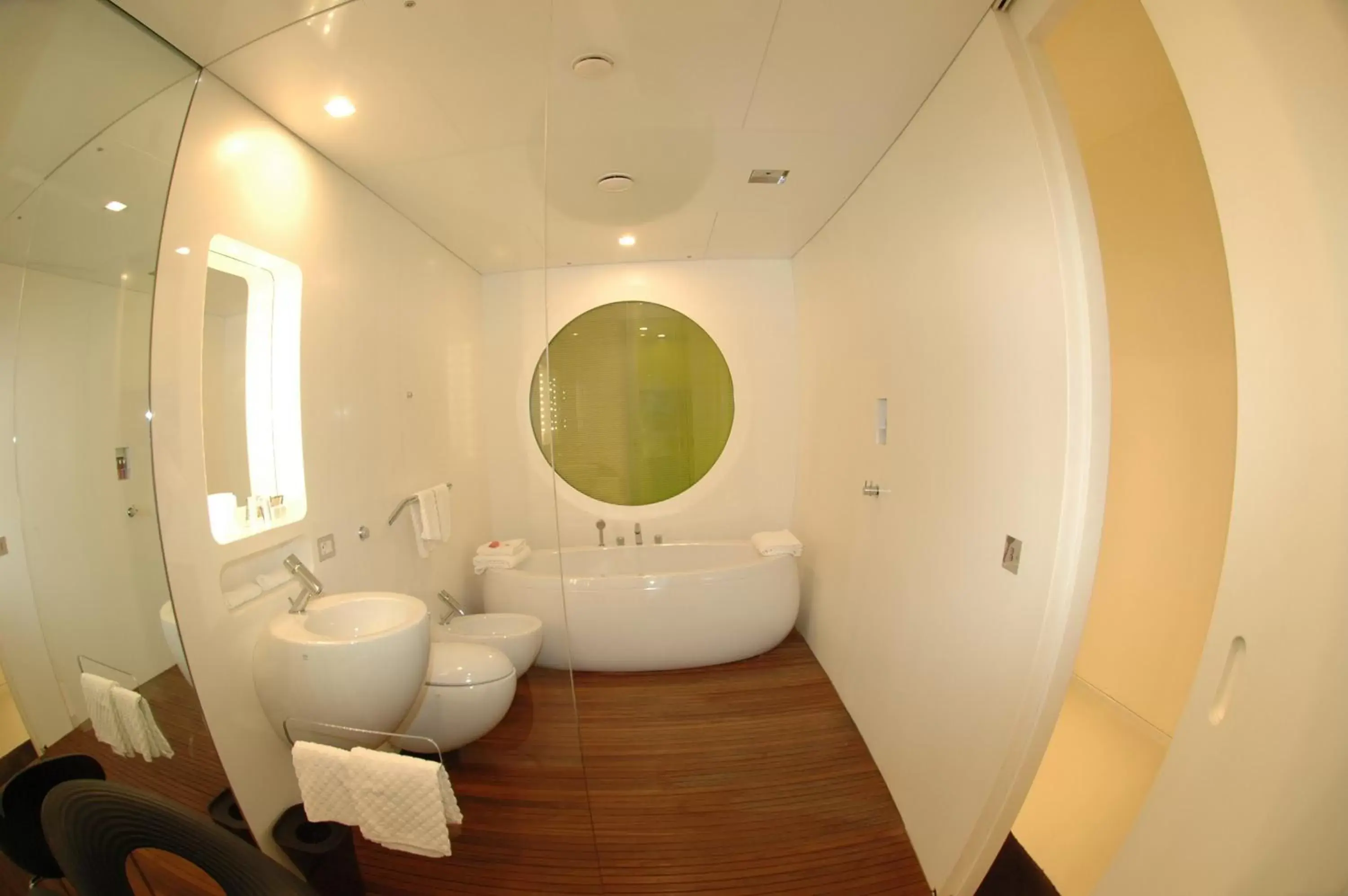 Bathroom in DuoMo Hotel