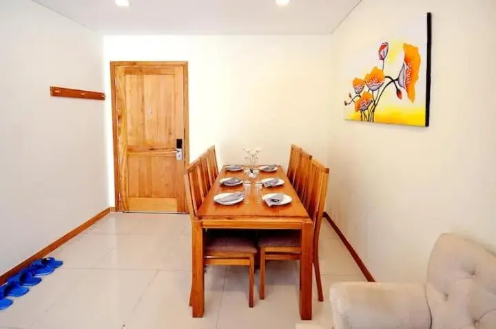 Dining Area in Holi Beach Hotel & Apartments