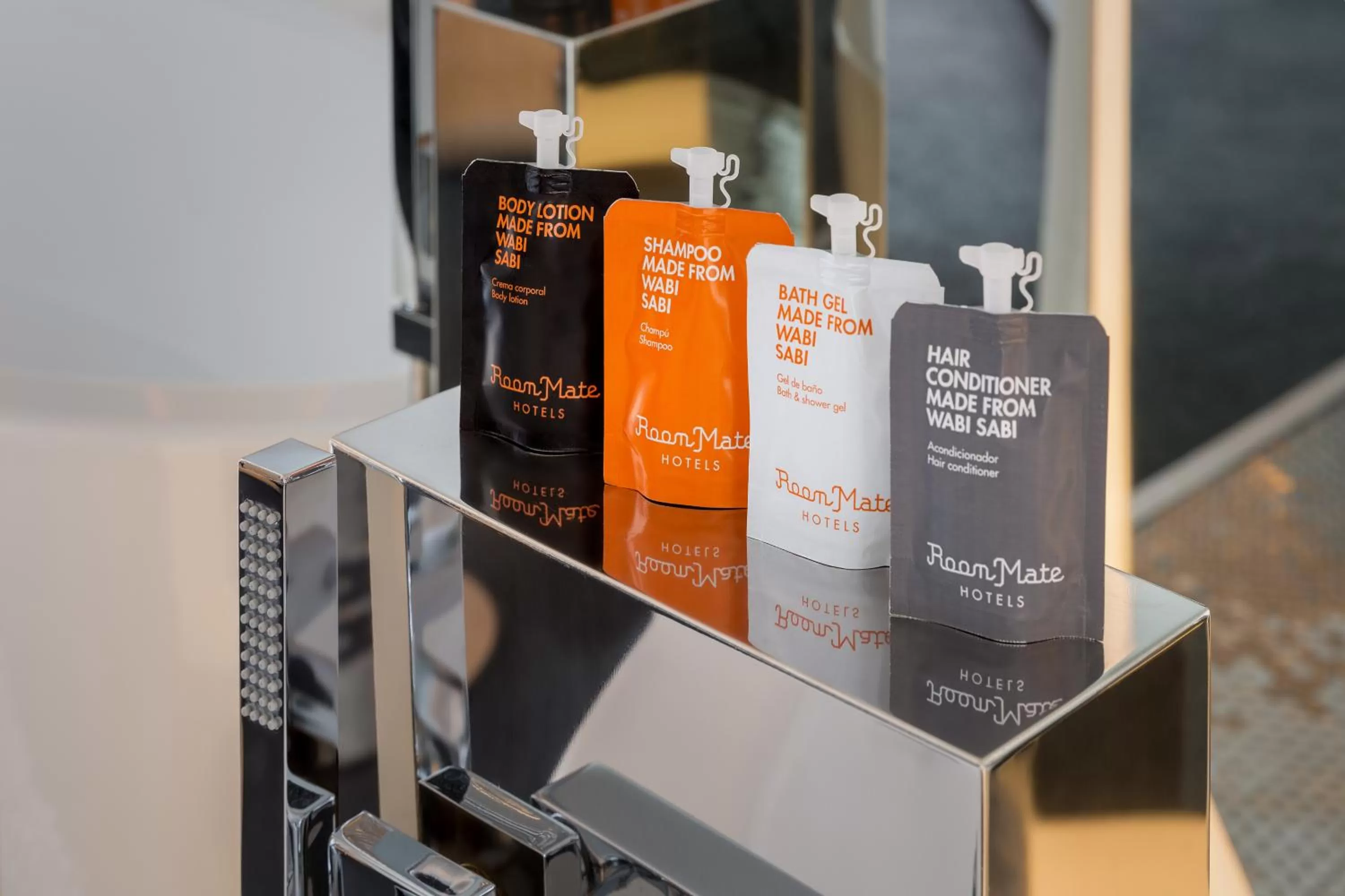 Shower in Room Mate Carla, Barcelona