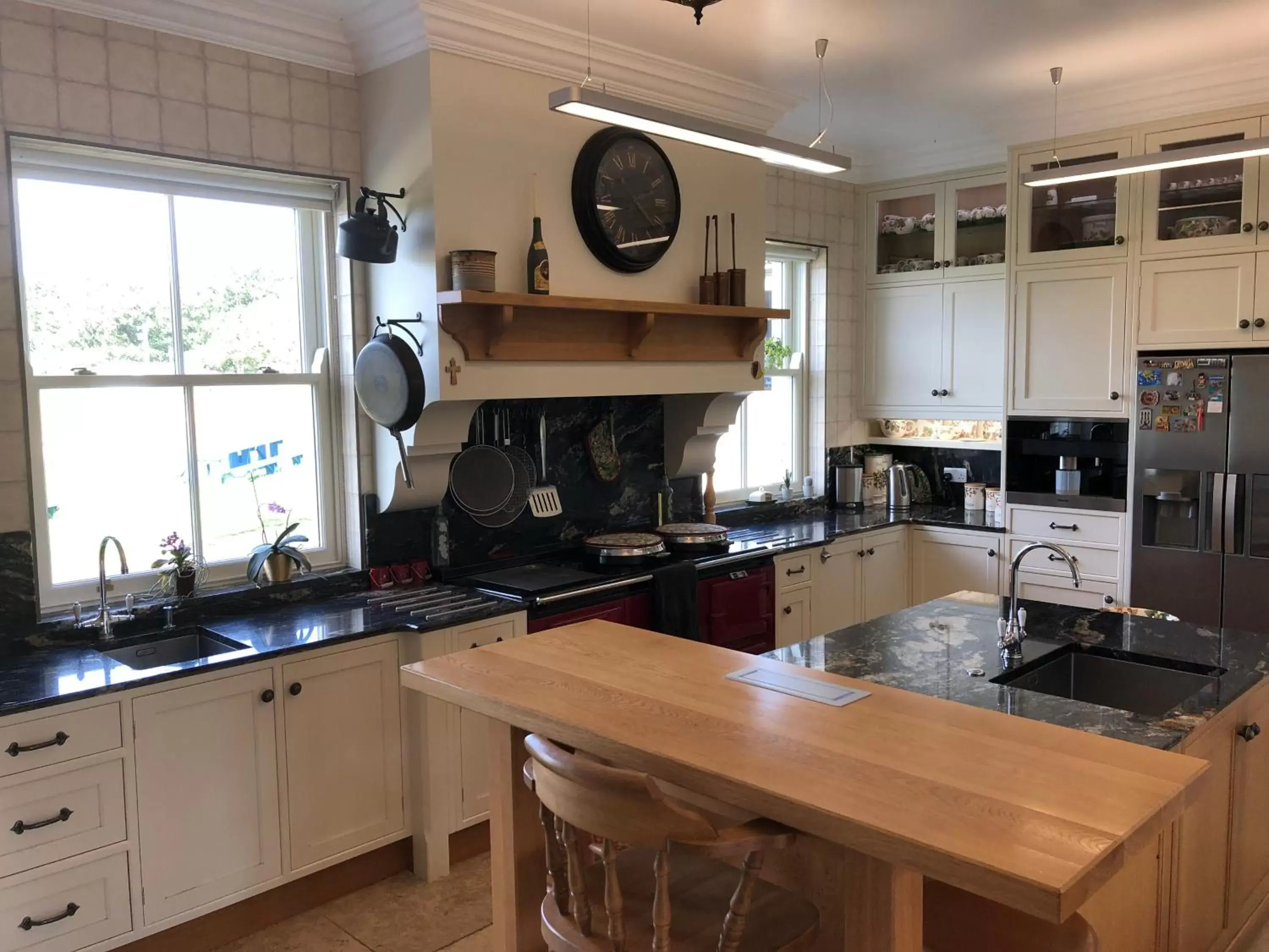 Communal kitchen, Kitchen/Kitchenette in Lillium House