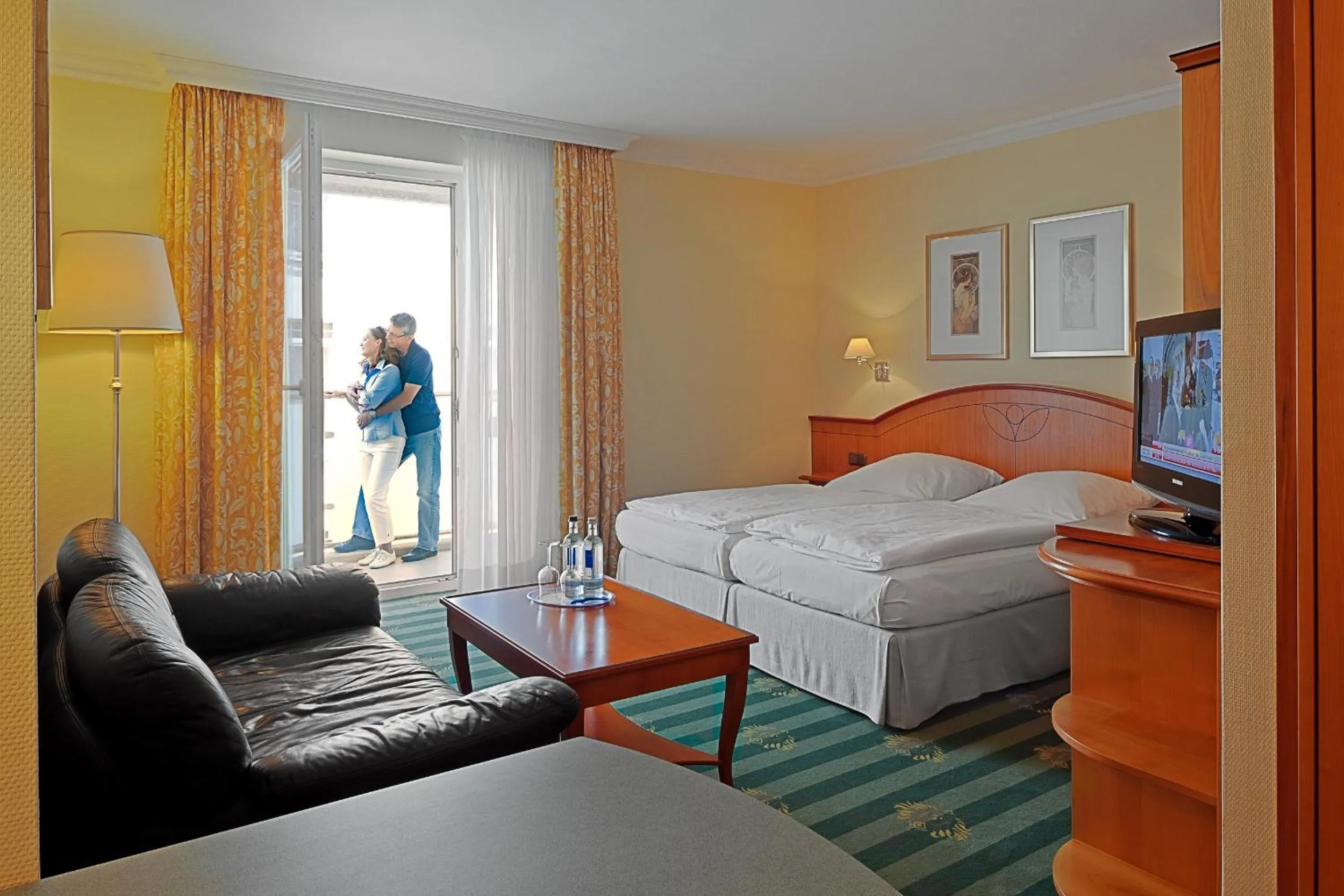 Photo of the whole room, Bed in Ringhotel Strandblick