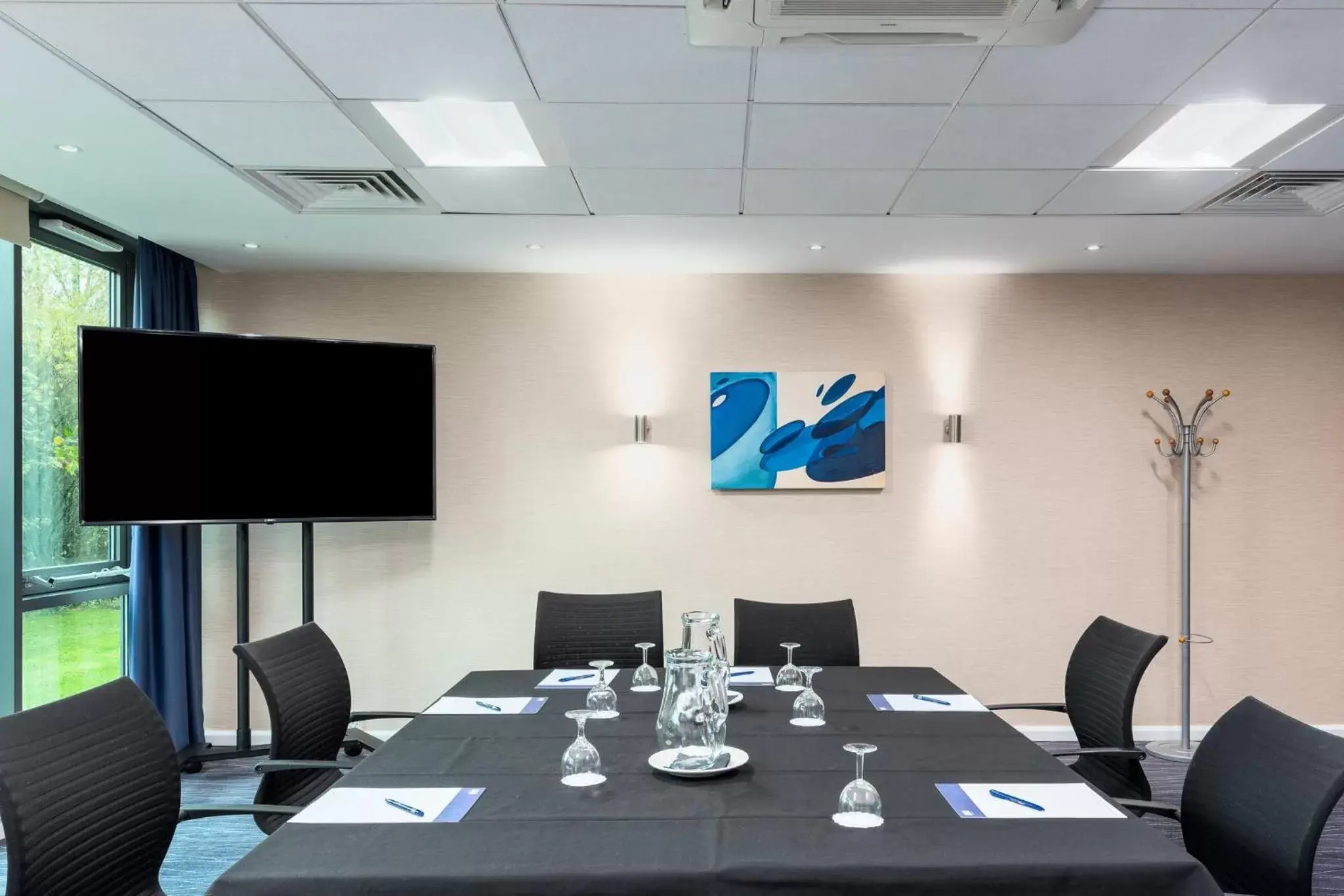 Meeting/conference room in Holiday Inn Express Burnley M65 Jct 10, an IHG Hotel