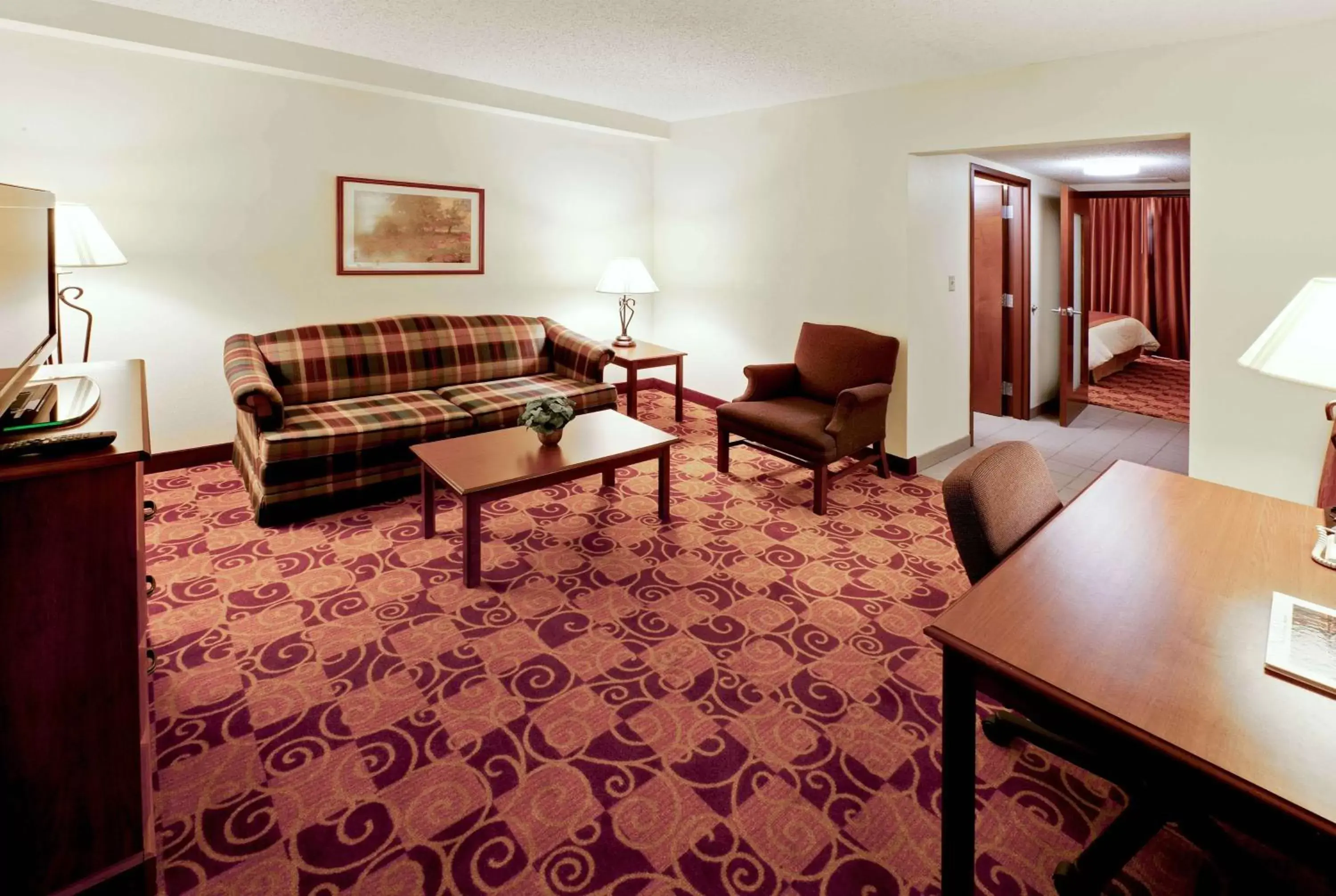 Photo of the whole room in Hawthorn Suites by Wyndham Louisville East