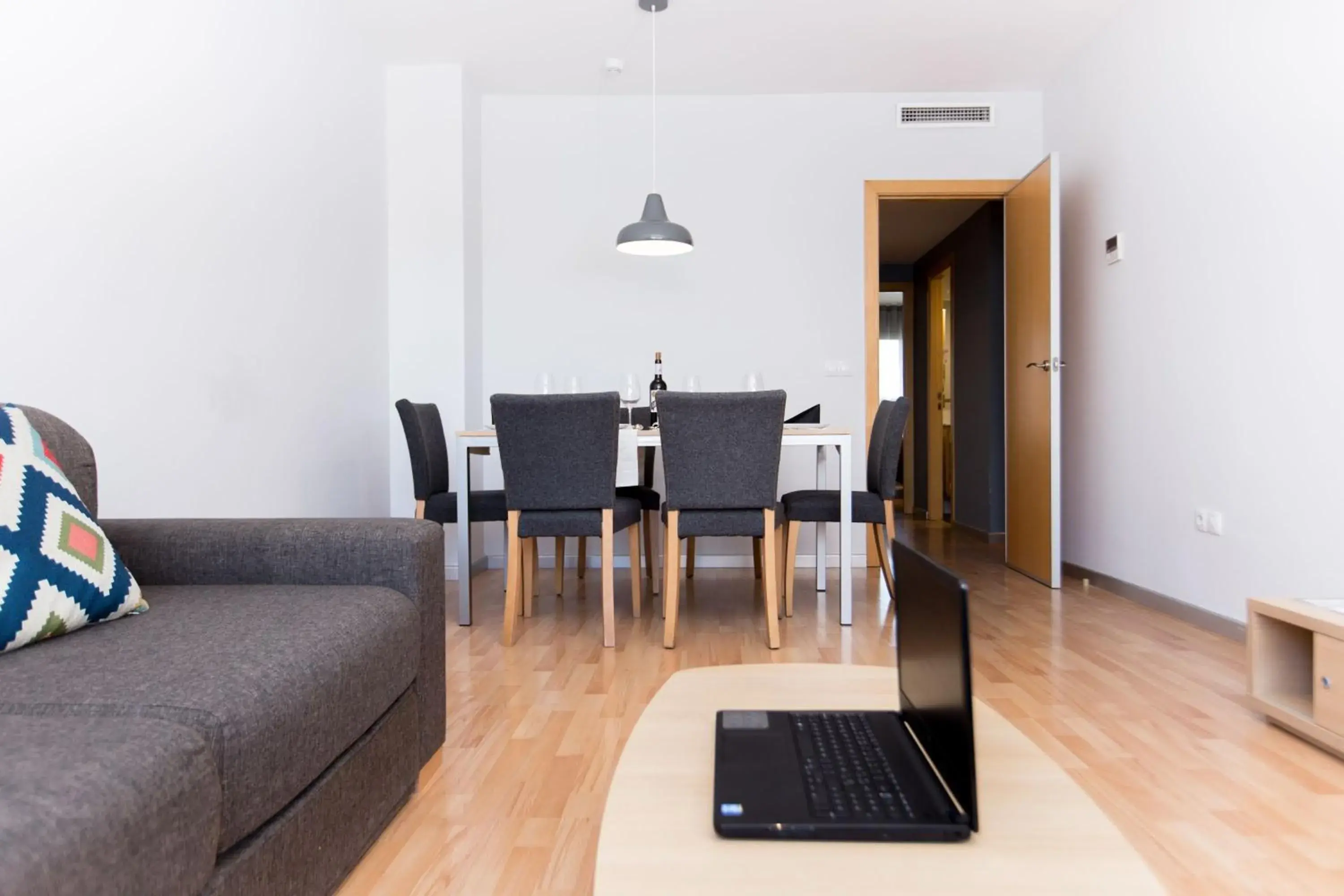 Living room, Dining Area in Valenciaflats Ciudad de las Ciencias