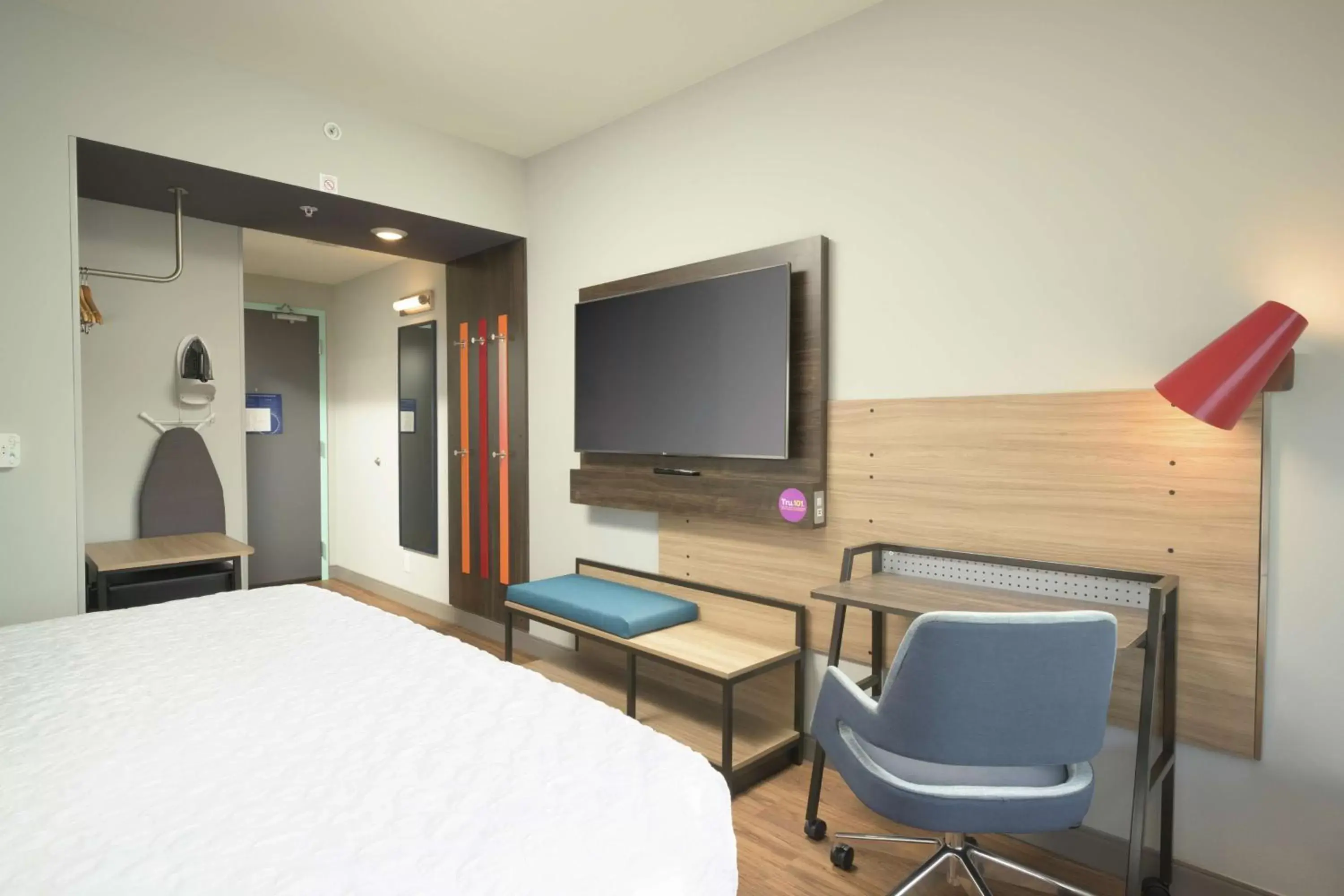 Bedroom, Bed in Tru By Hilton Kennesaw, Ga Bedroom, Bed in Tru By Hilton Kennesaw, Ga