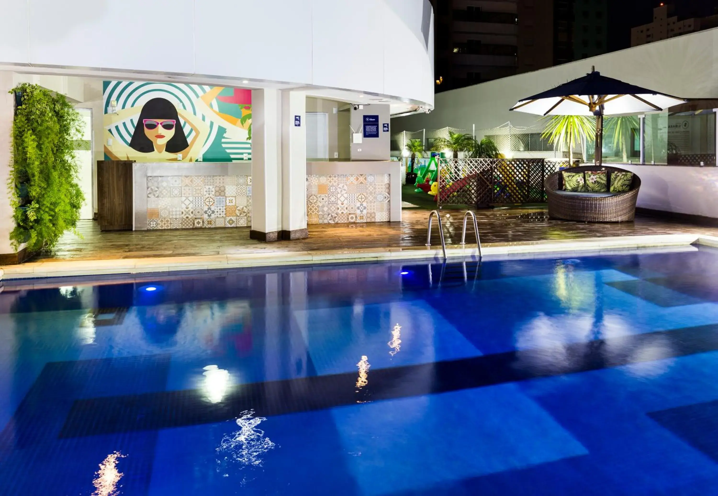 Swimming Pool in Sibara Flat Hotel & Convencoes