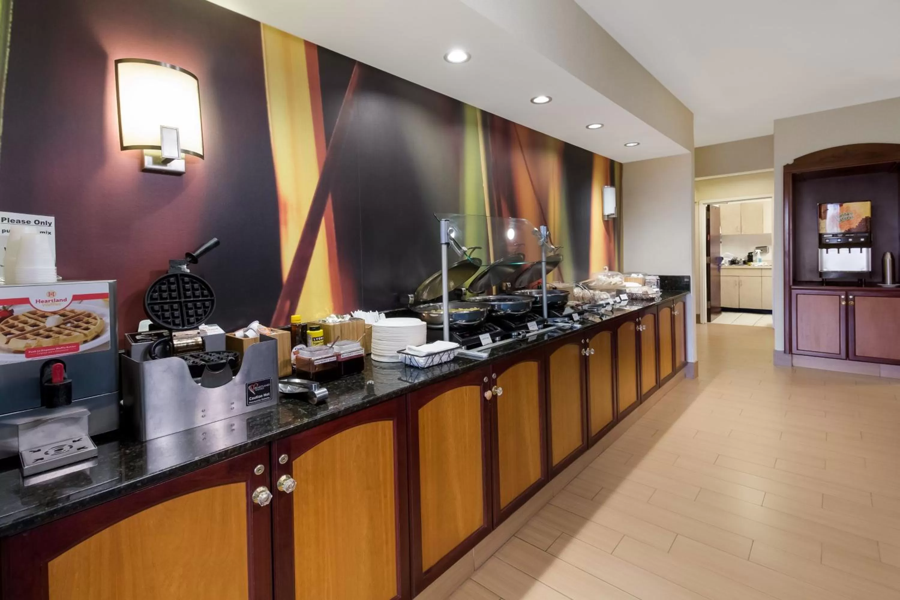 Breakfast in SpringHill Suites by Marriott Pittsburgh Washington
