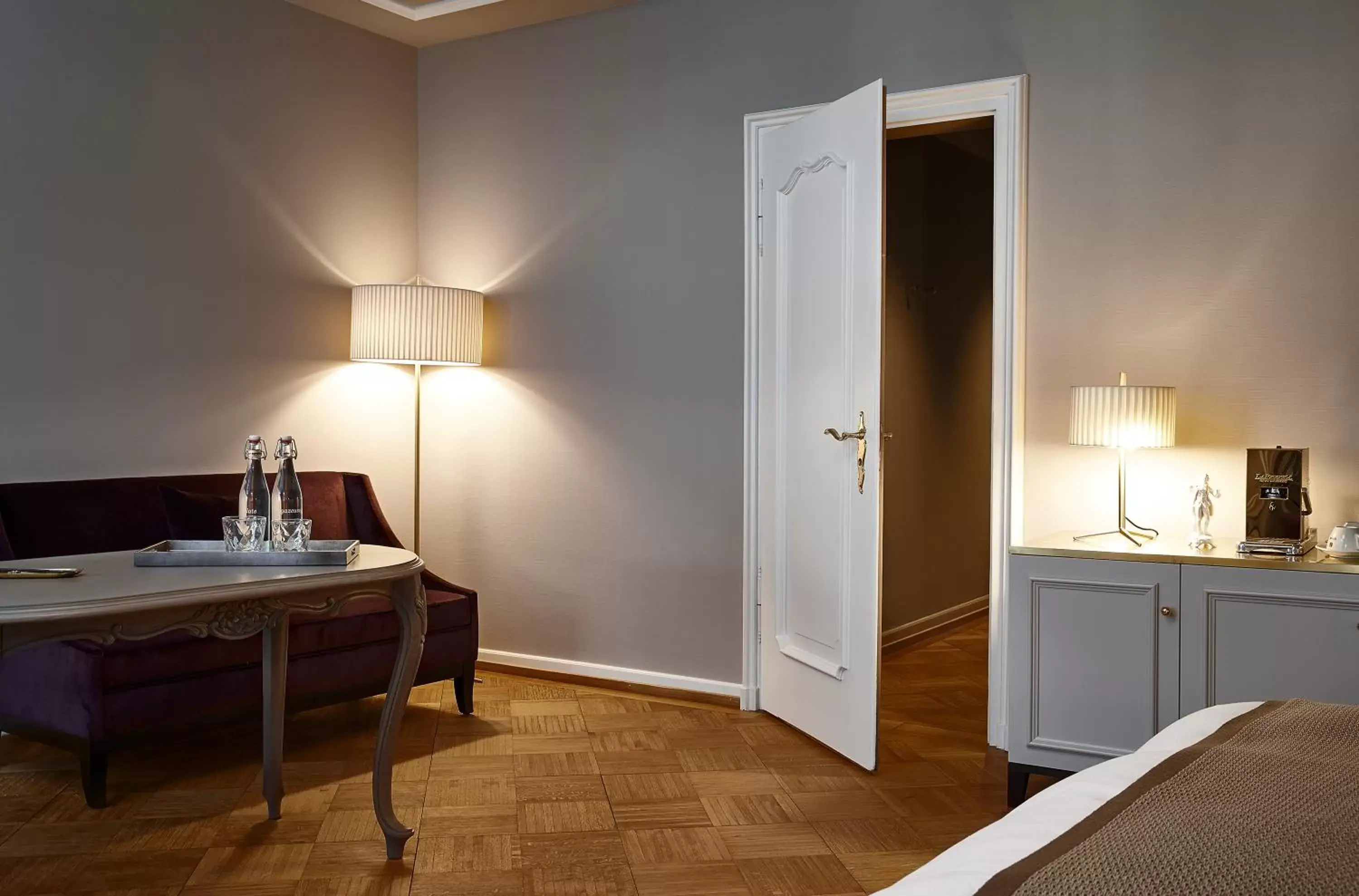 Seating area in Boutique Hotel La Couronne