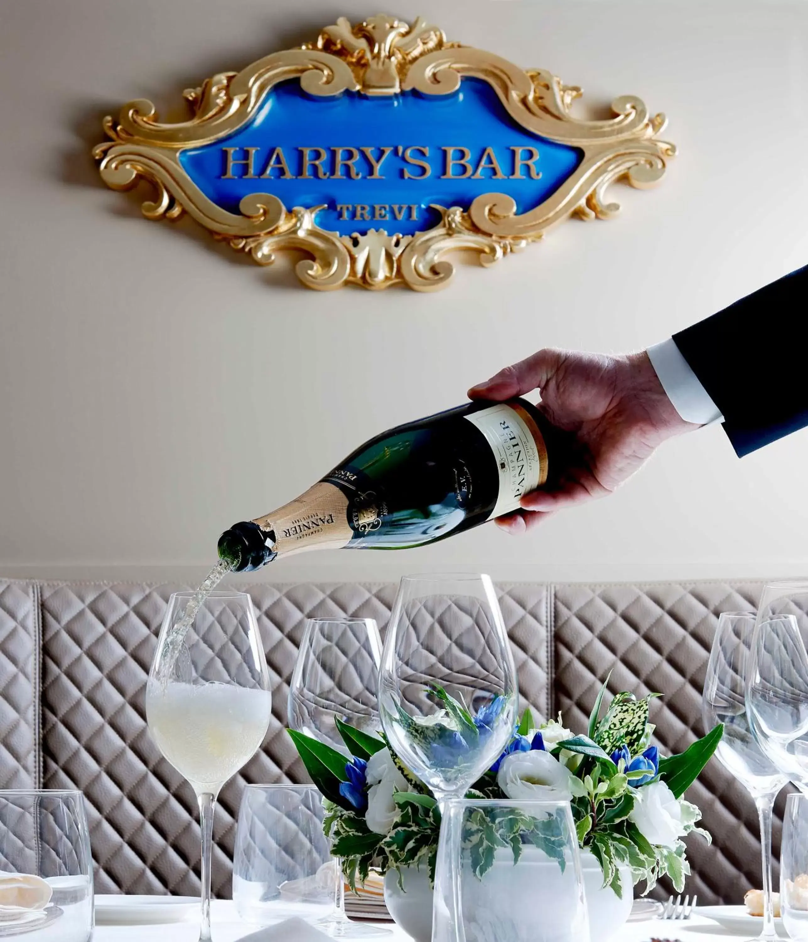 Property logo or sign in Harry's Bar Trevi Hotel & Restaurant
