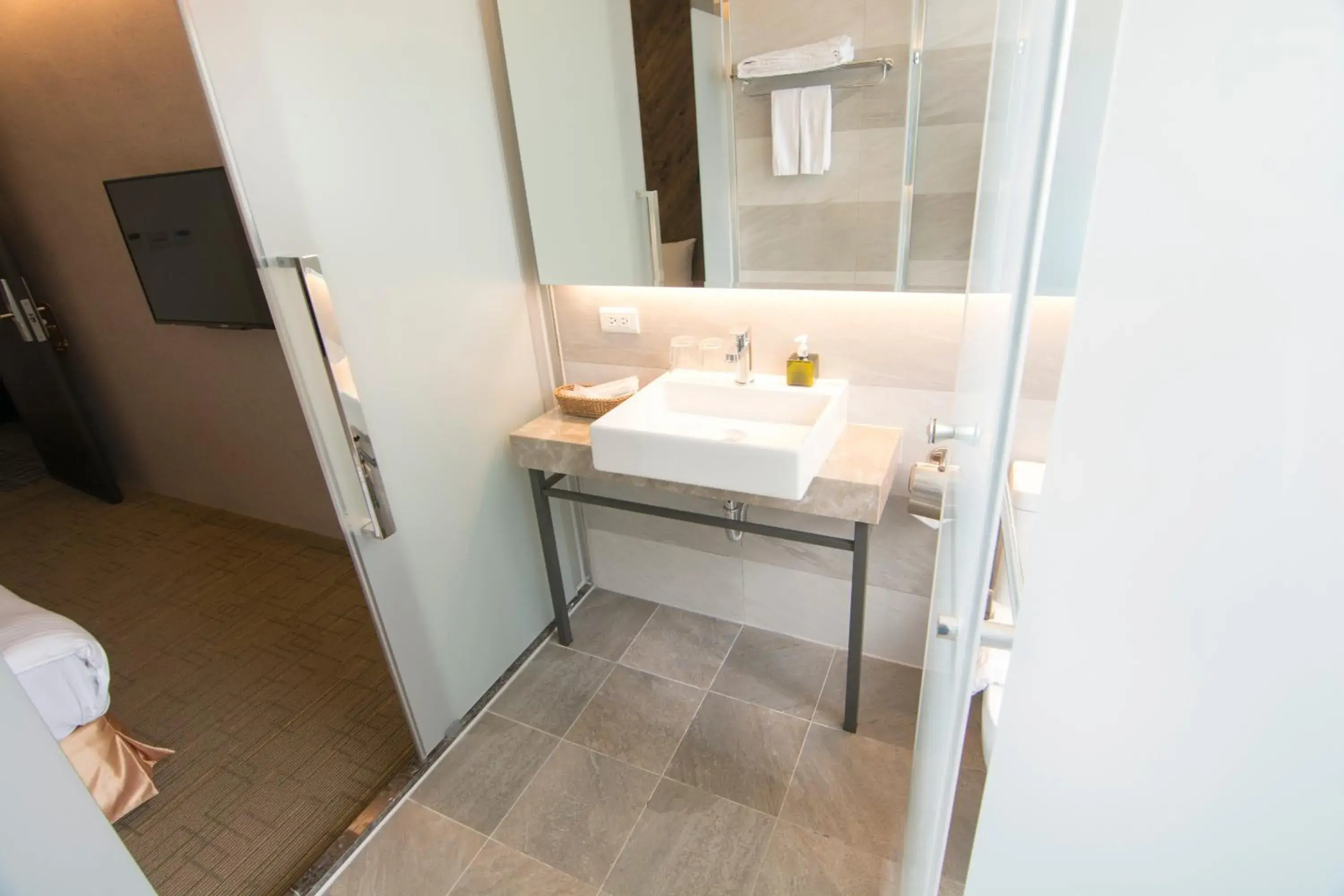 Bathroom in O2 Hotel Taipei Main Station Bathroom in O2 Hotel Taipei Main Station