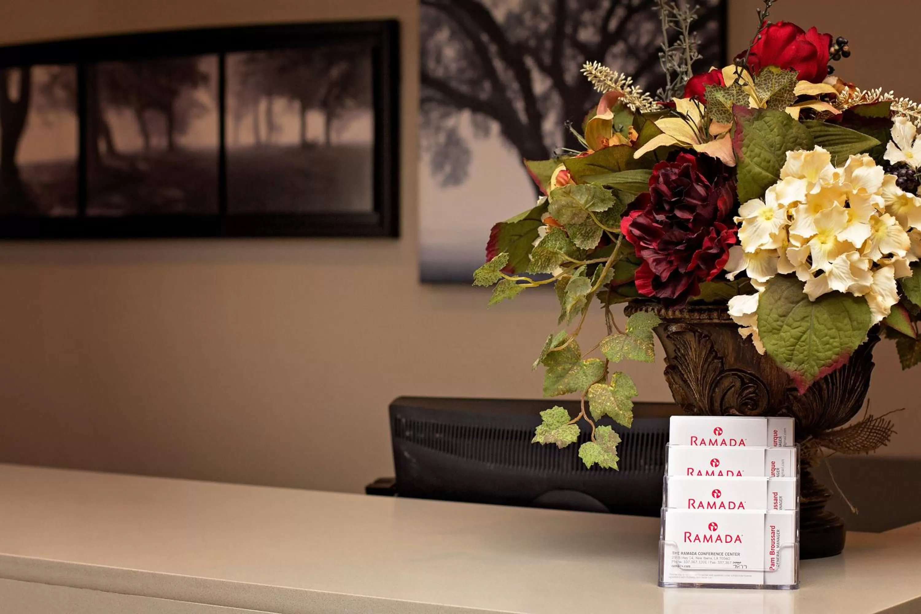 Lobby or reception in Ramada by Wyndham New Iberia