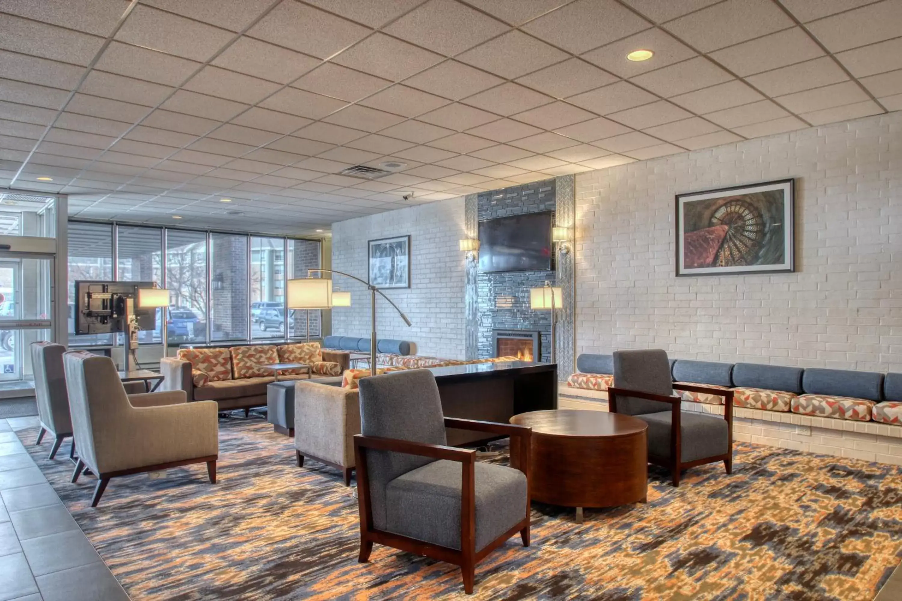 Lobby or reception in Radisson Hotel and Conference Center Fond du Lac