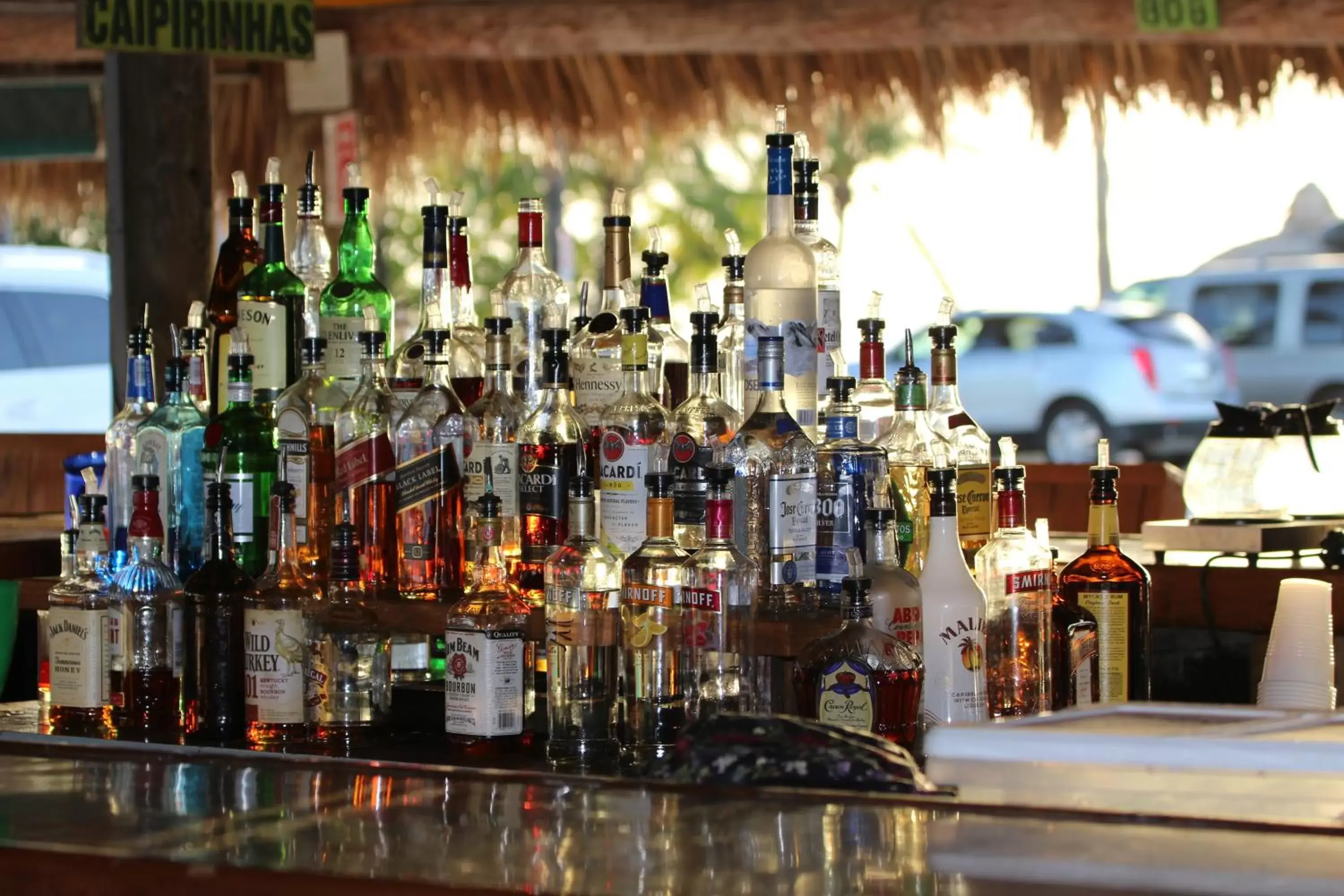 Drinks in Gilbert's Resort