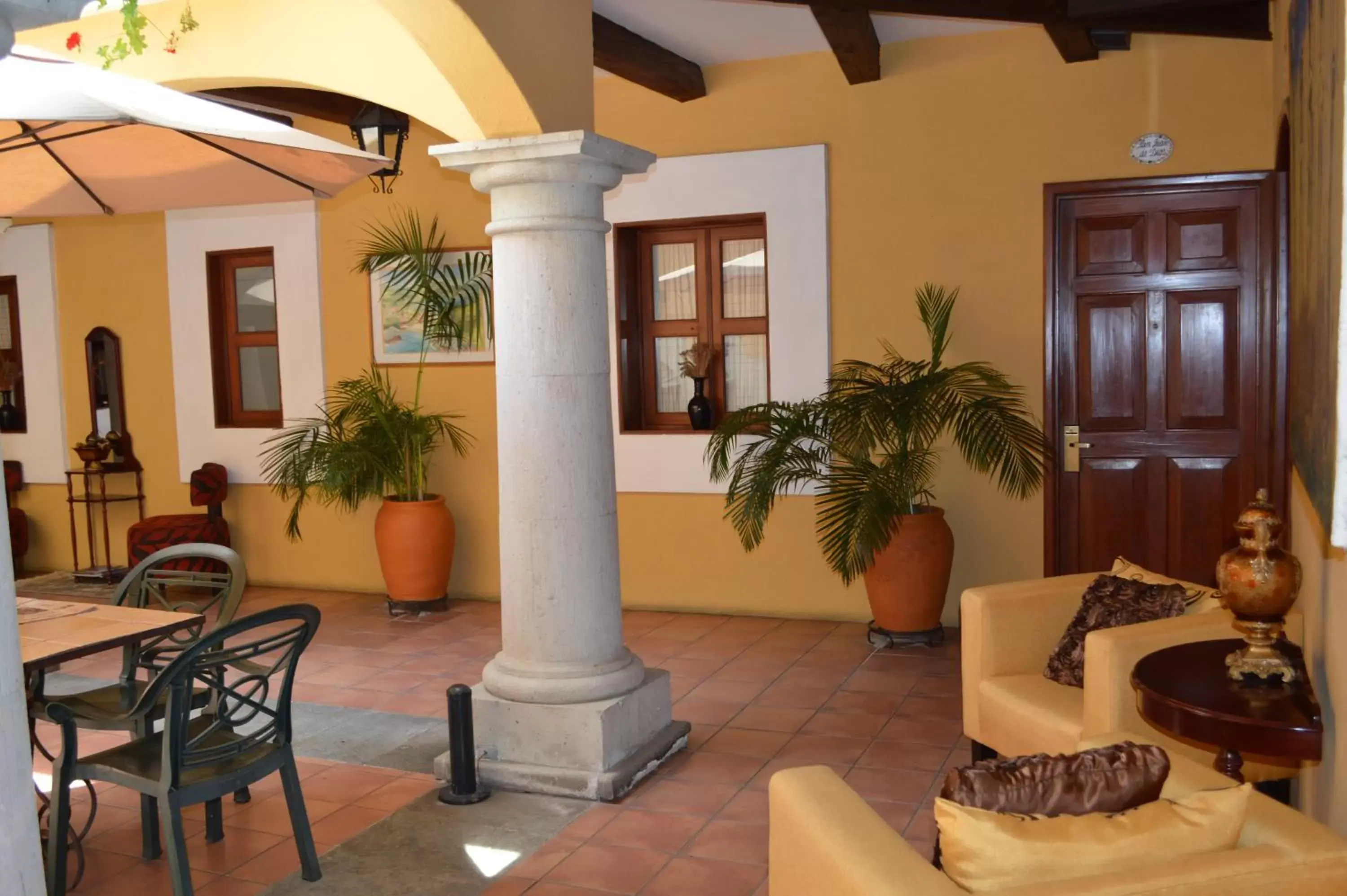 Patio in Hotel Casa Divina Oaxaca