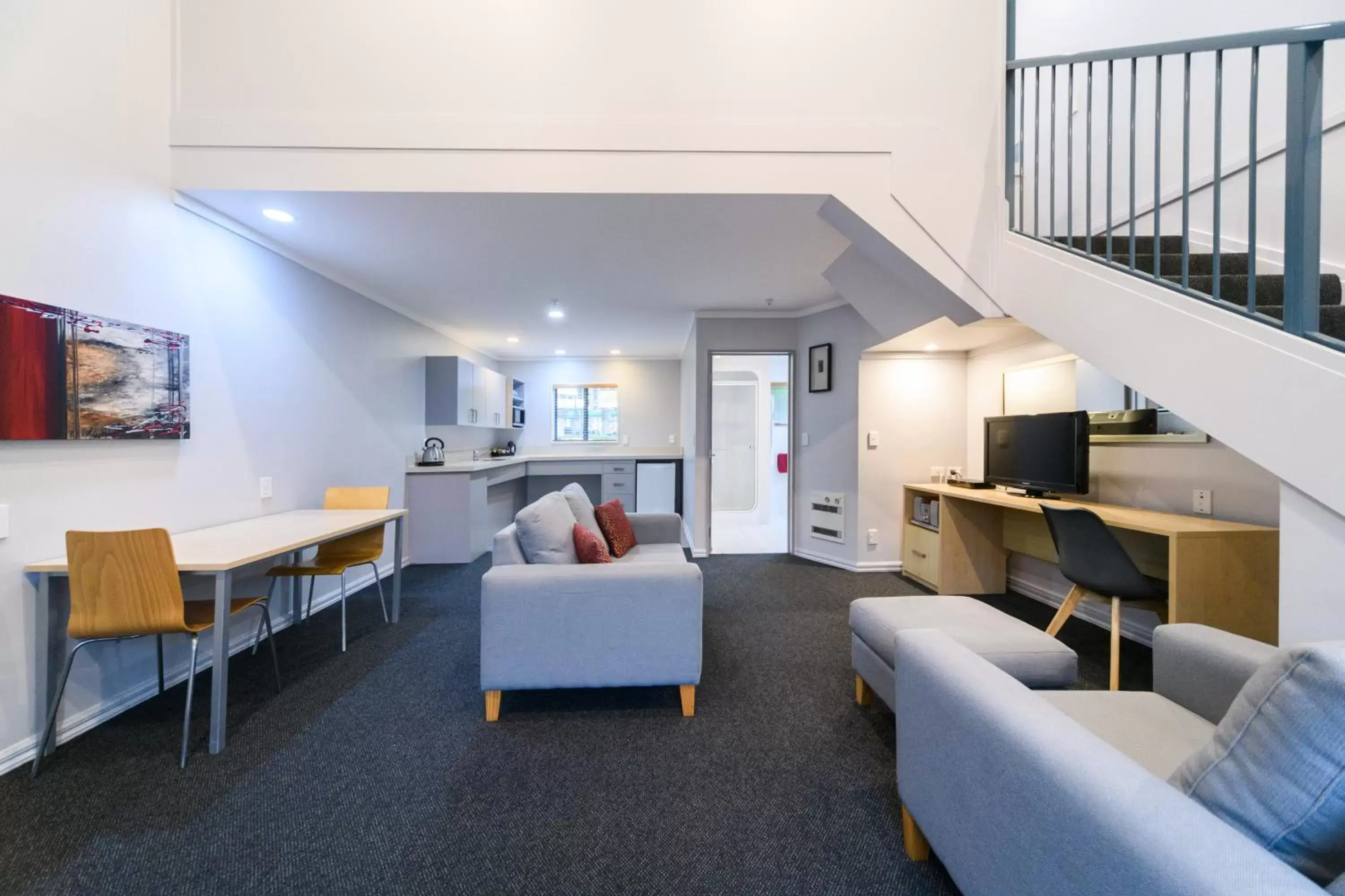 Seating Area in Aubyn Court Spa Motel