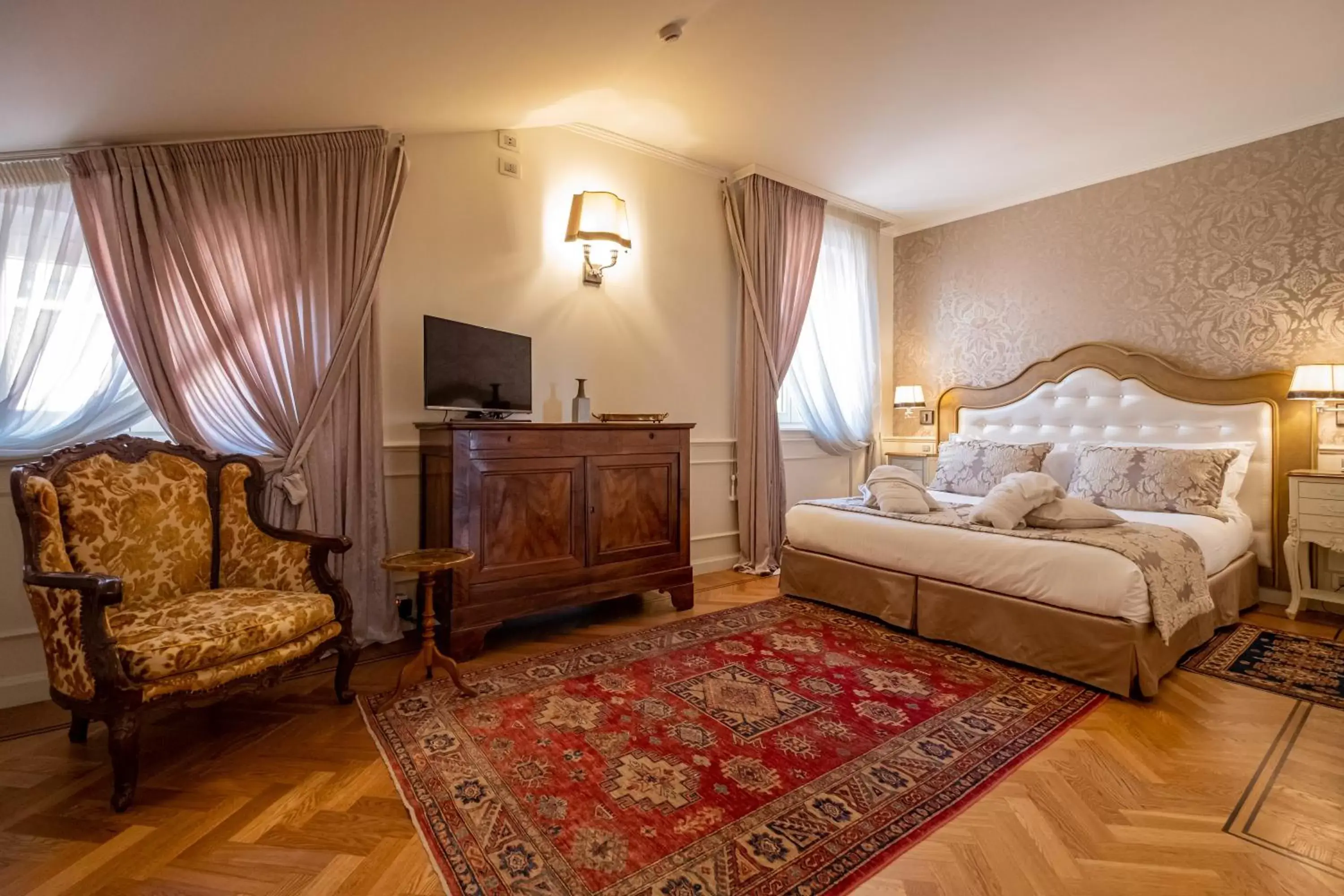 Bedroom, Seating Area in Relais Colle San Pietro