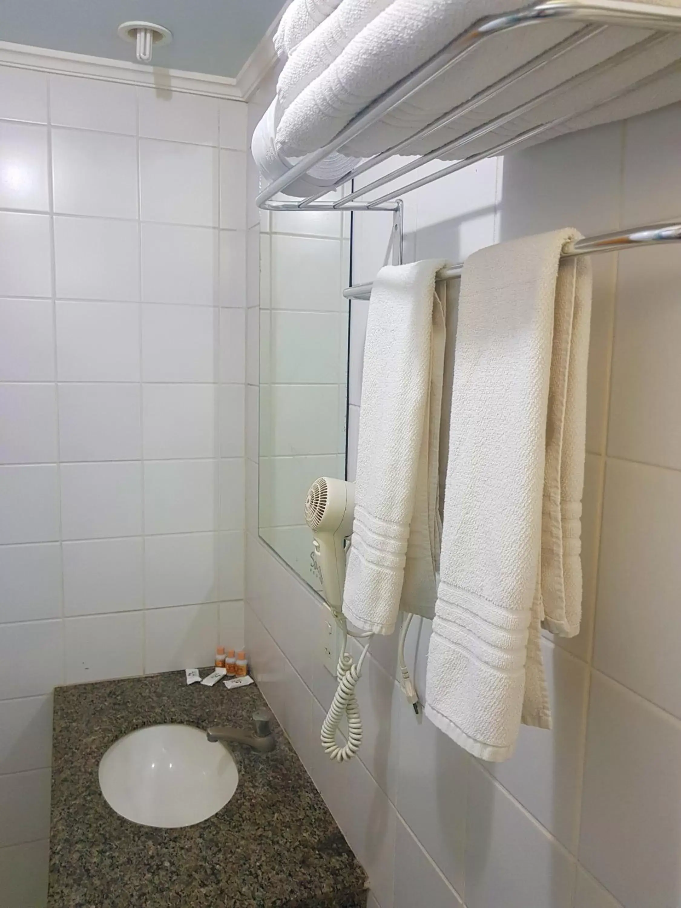 Bathroom in Flat Saint Paul Residence