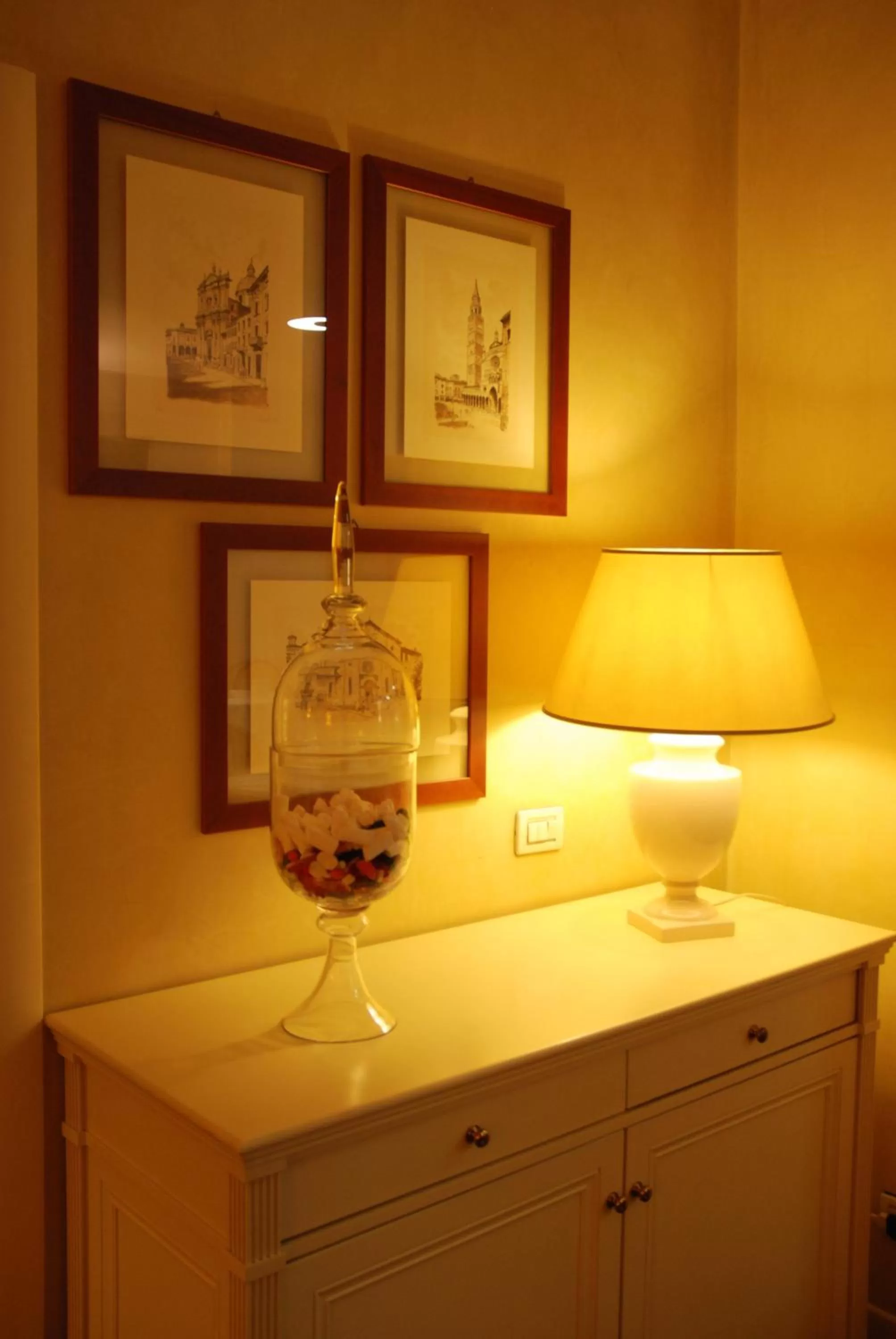 Decorative detail in Hotel Continental Brescia