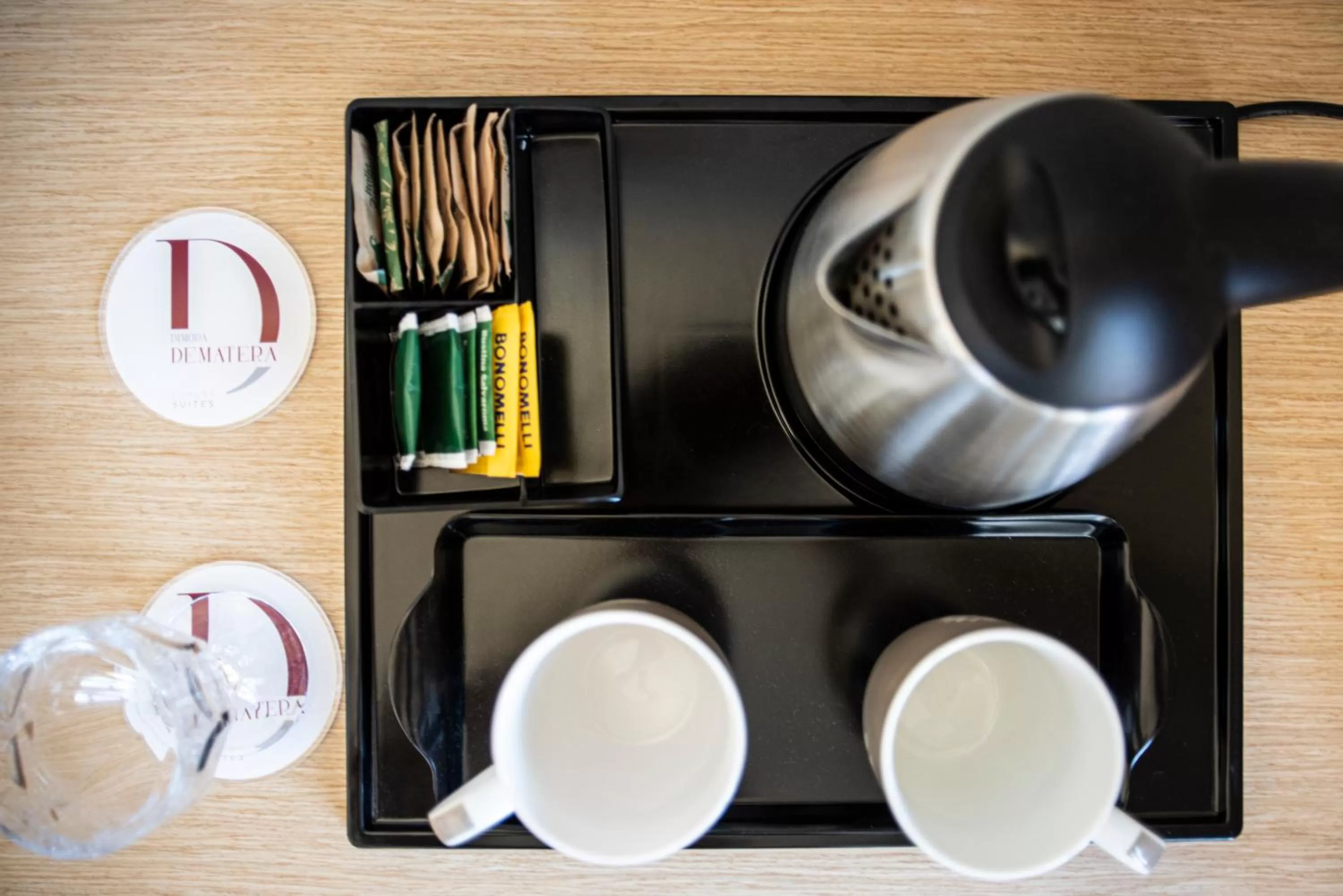 Coffee/tea facilities in Dimora de Matera Luxury Suites