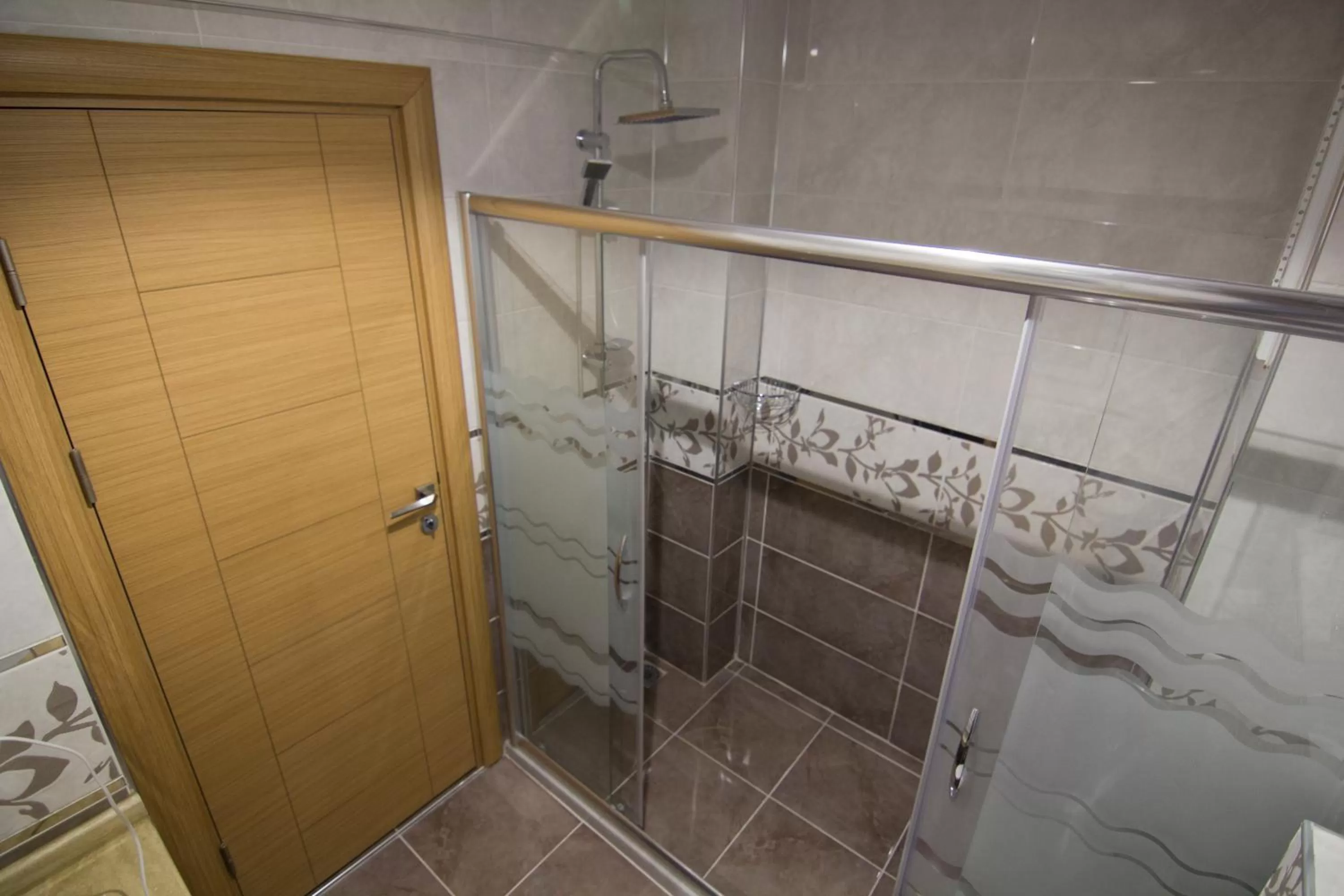 Bathroom in Reyyan Hotel