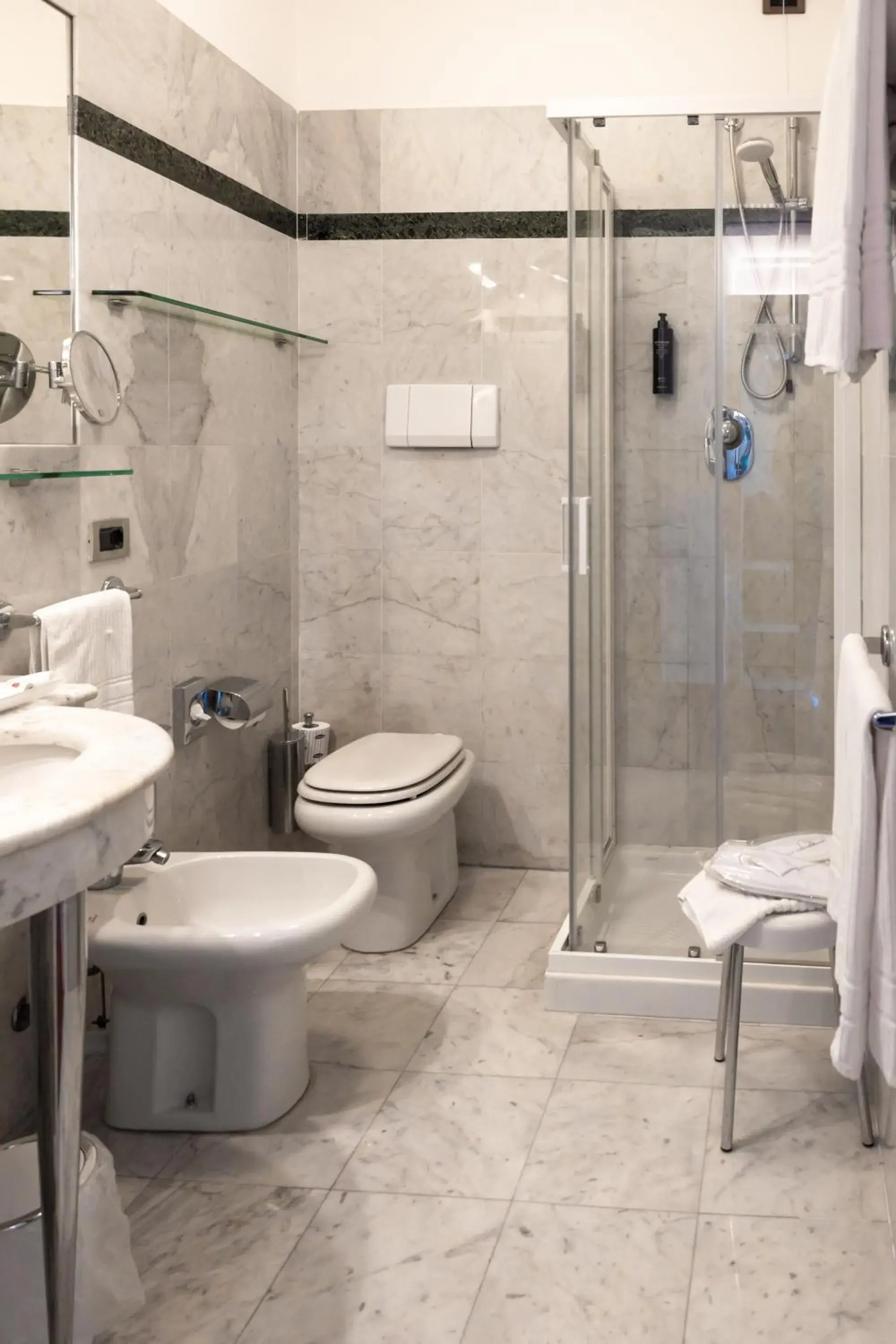 Bathroom in Hotel Parigi & Spa