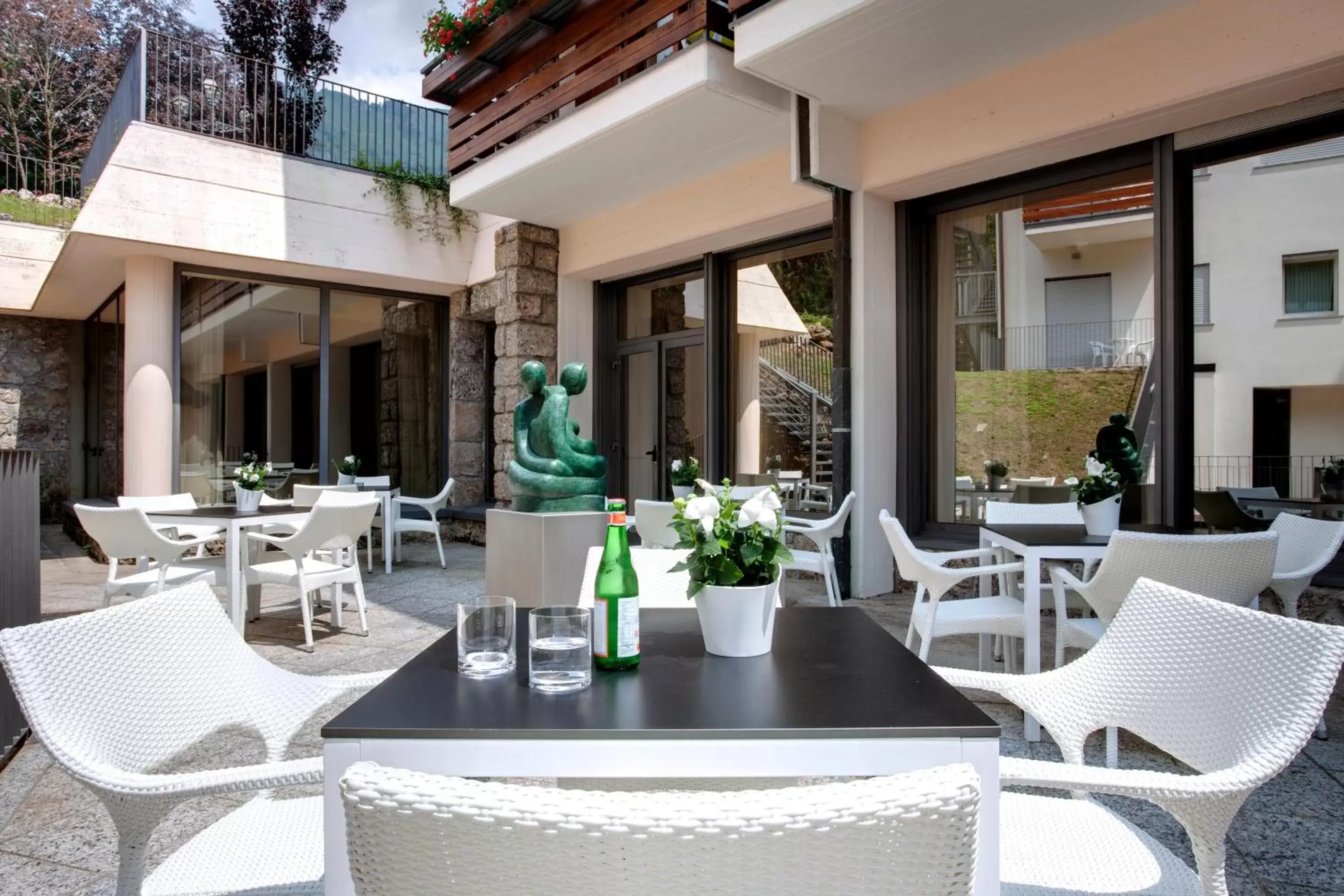 Restaurant/Places to Eat in Grand Hotel Presolana