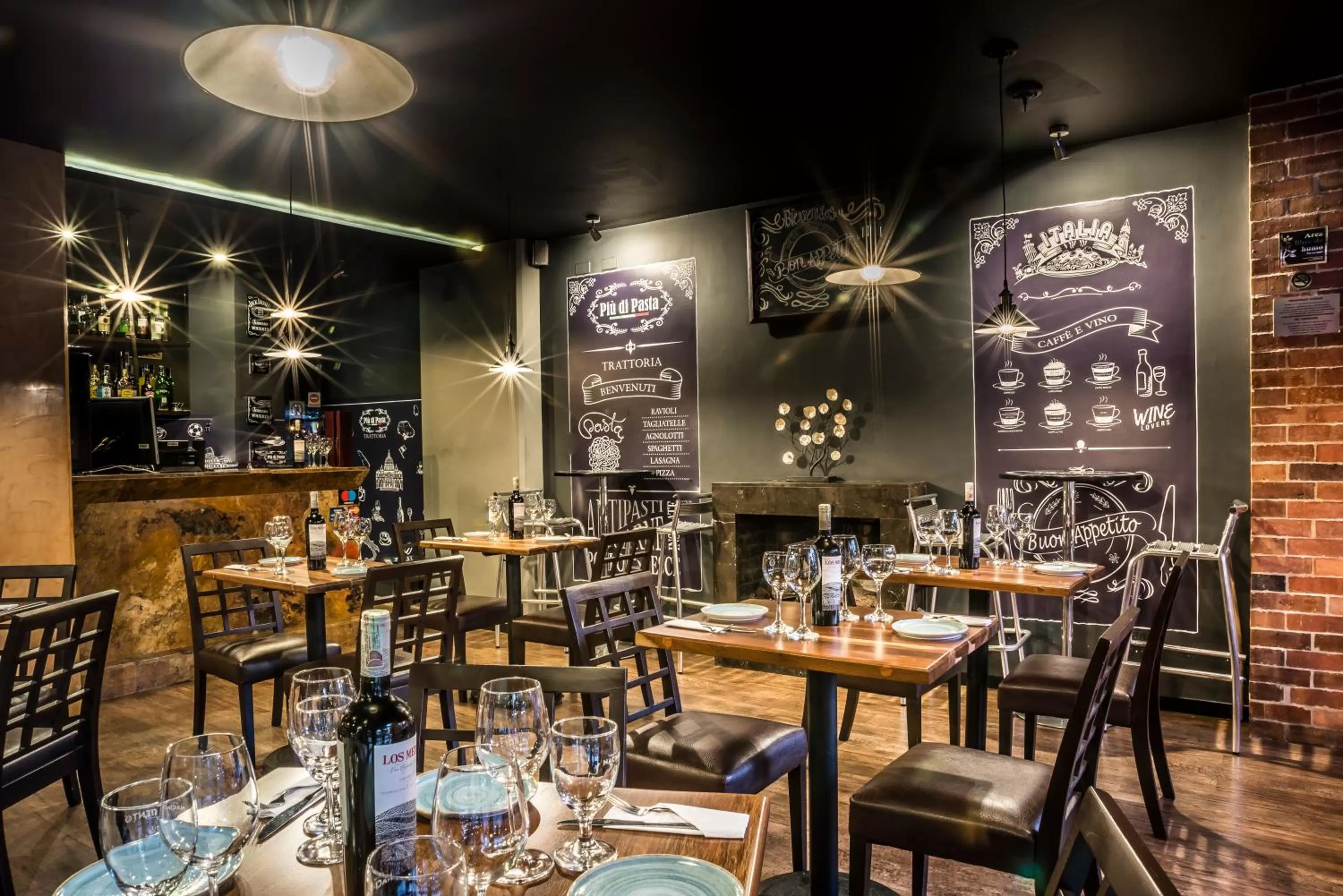 Restaurant/places to eat in Hotel Santa Barbara Real