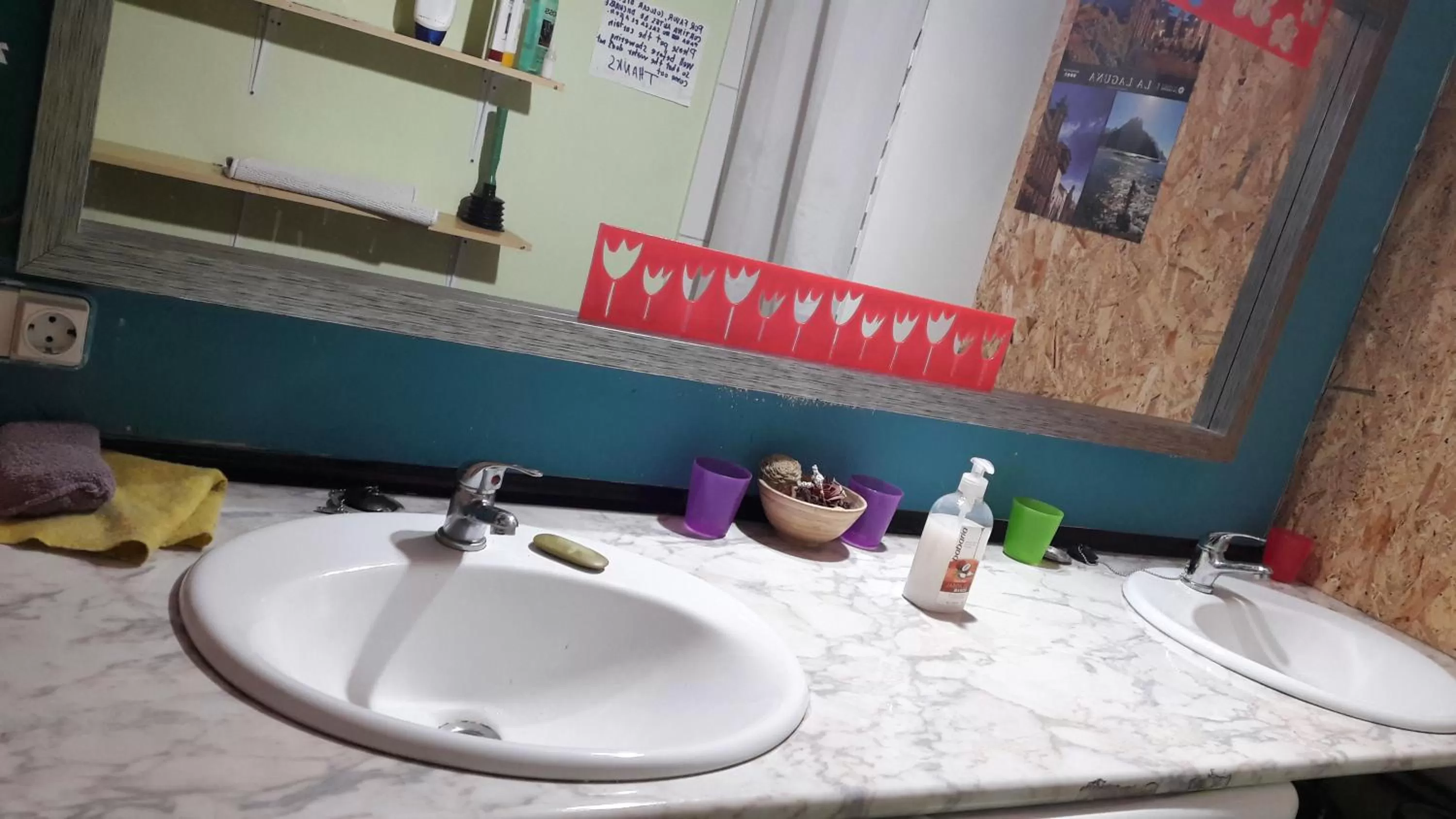 Bathroom in Tenerife Rooms S. C.