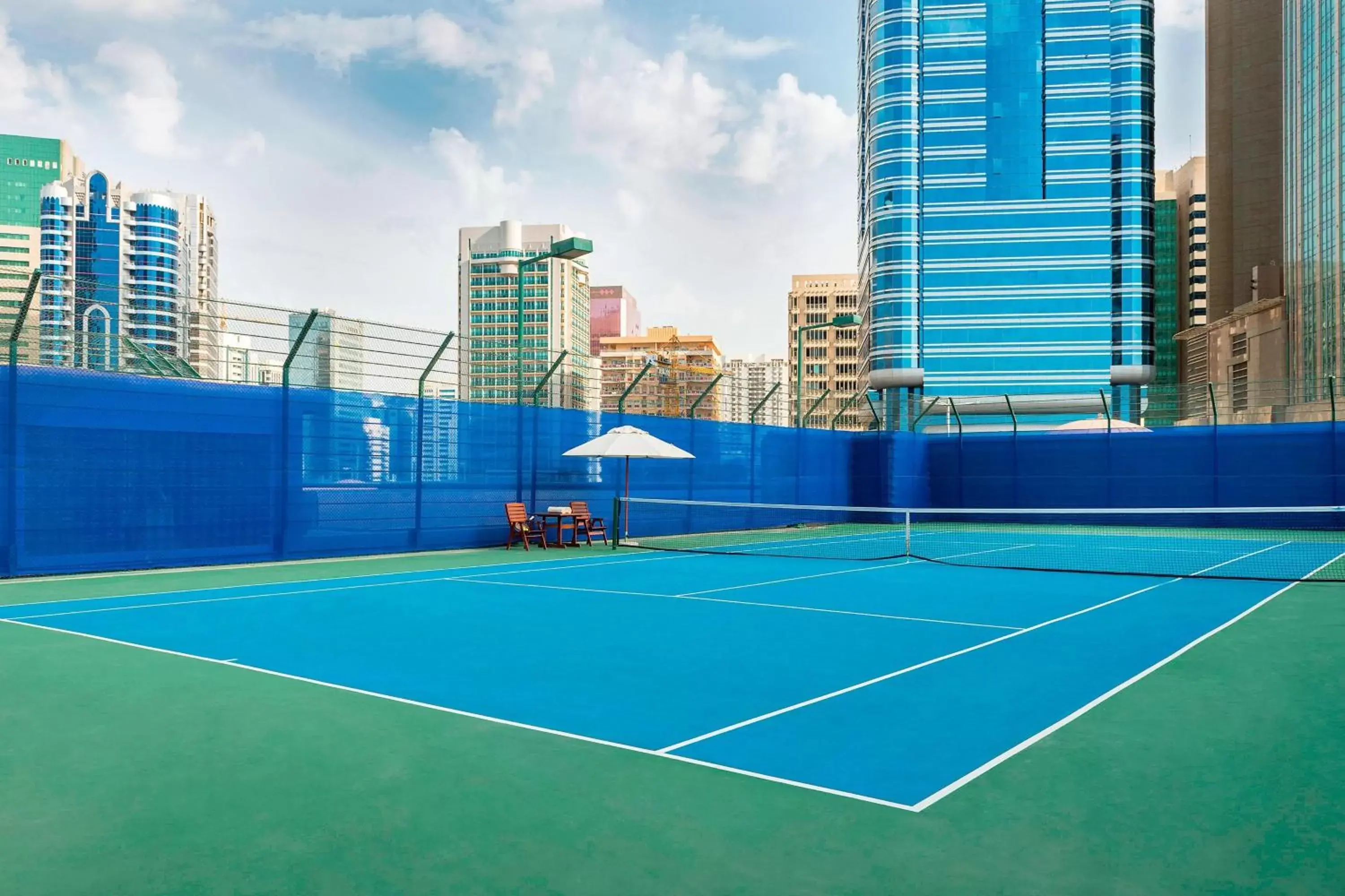 Tennis court, Tennis/Squash in Sheraton Abu Dhabi Hotel & Resort